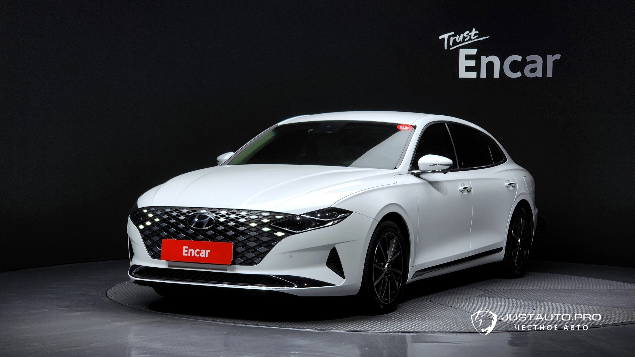 Автомобиль Hyundai Grandeur