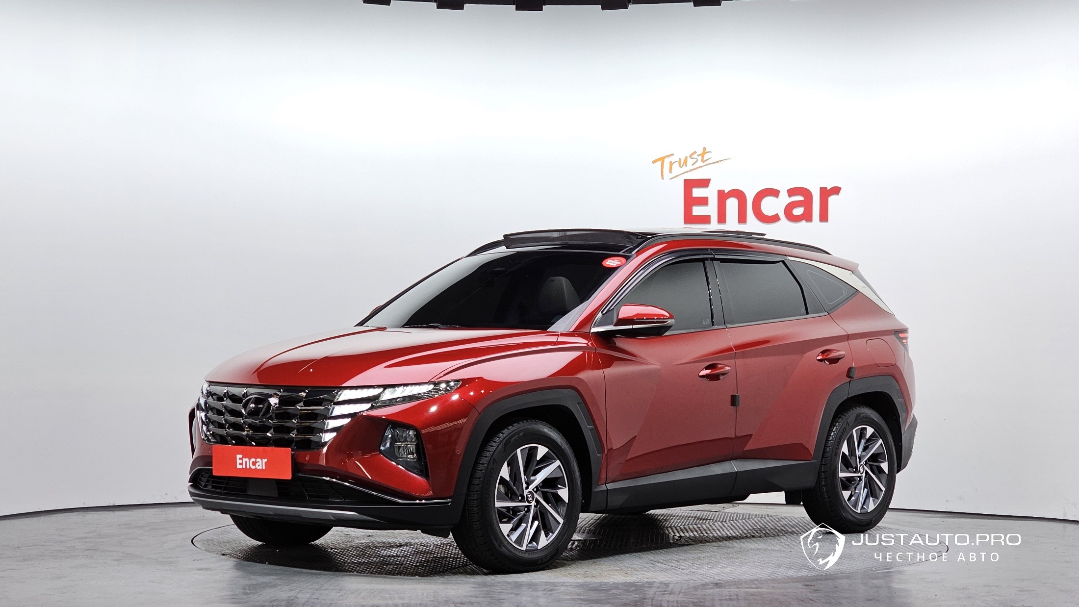 Автомобиль Hyundai Tucson