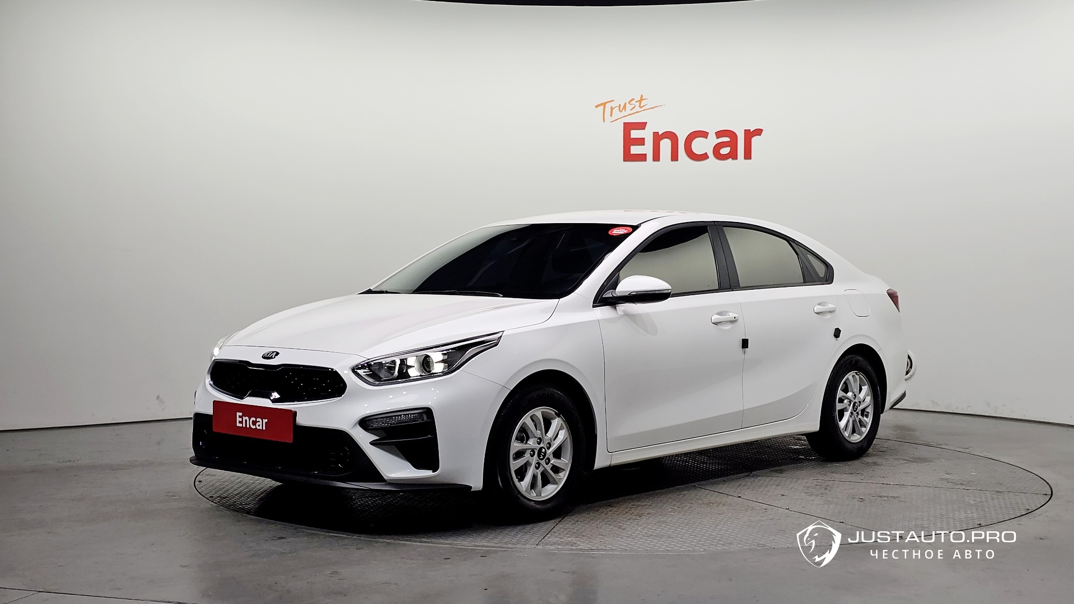 Автомобиль Kia K3