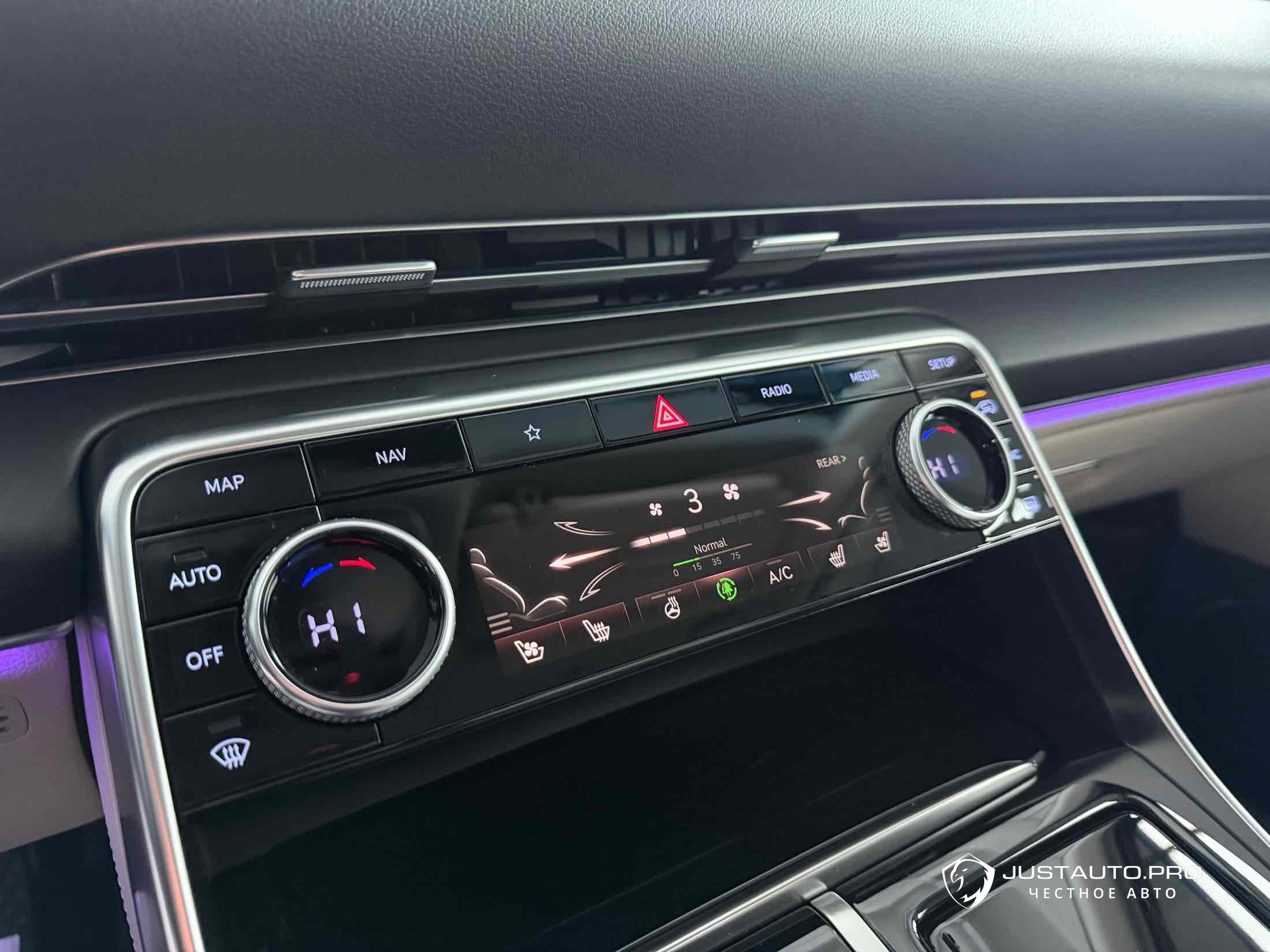 Автомобиль Genesis GV80