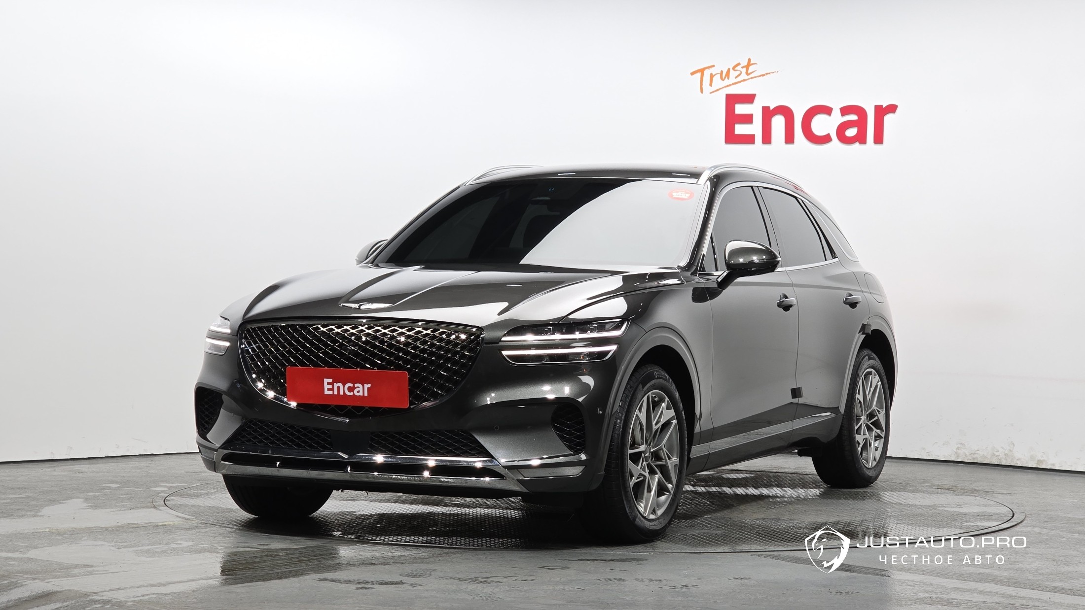 Автомобиль Genesis GV70