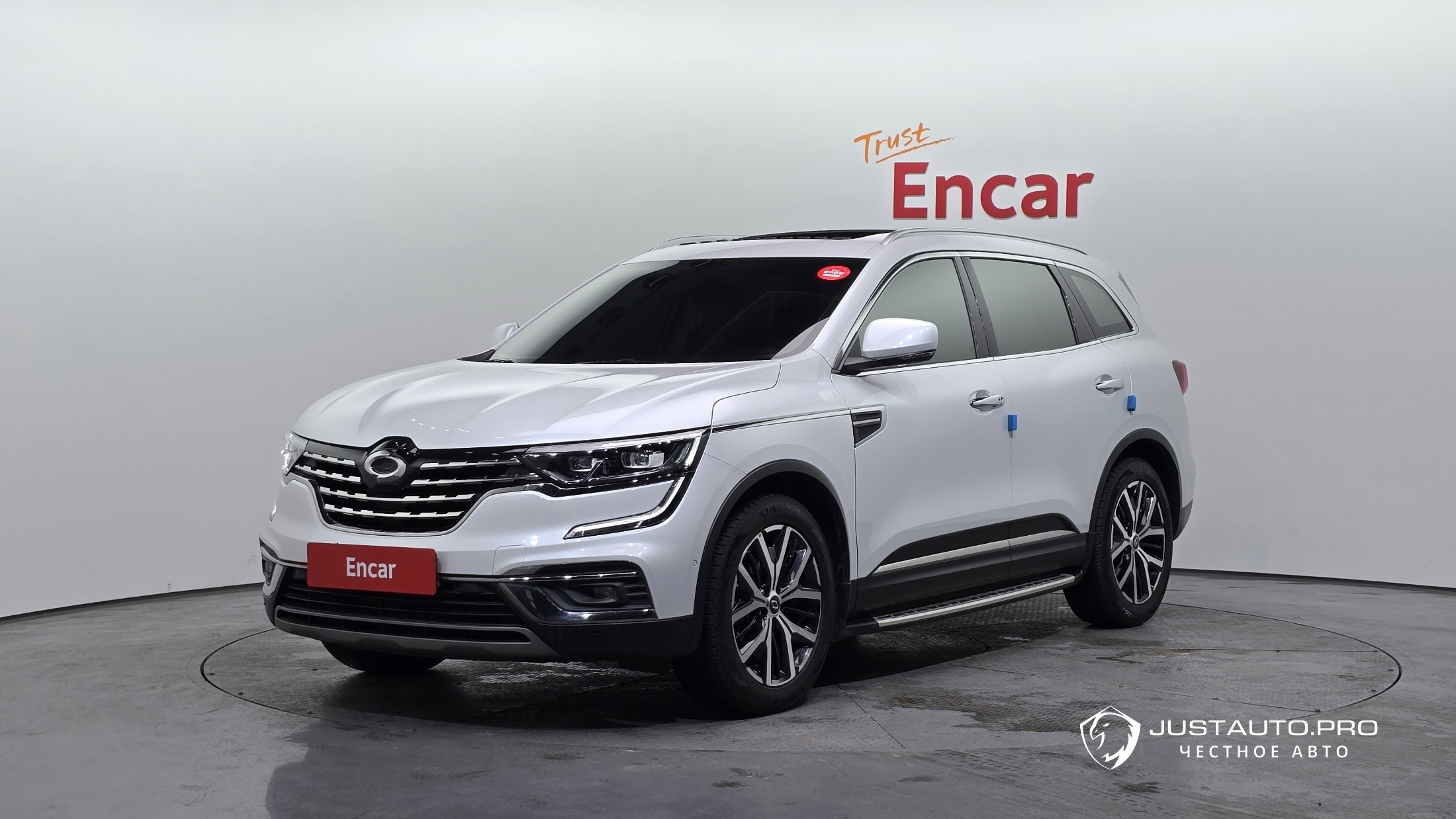 Автомобиль Renault-KoreaSamsung QM6