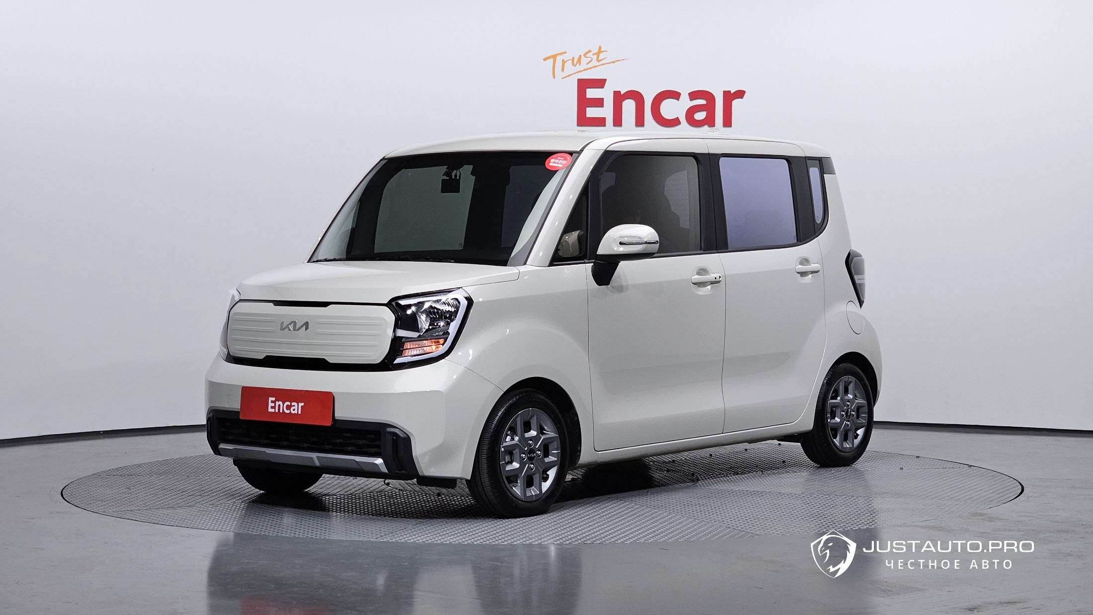 Автомобиль Kia RAY