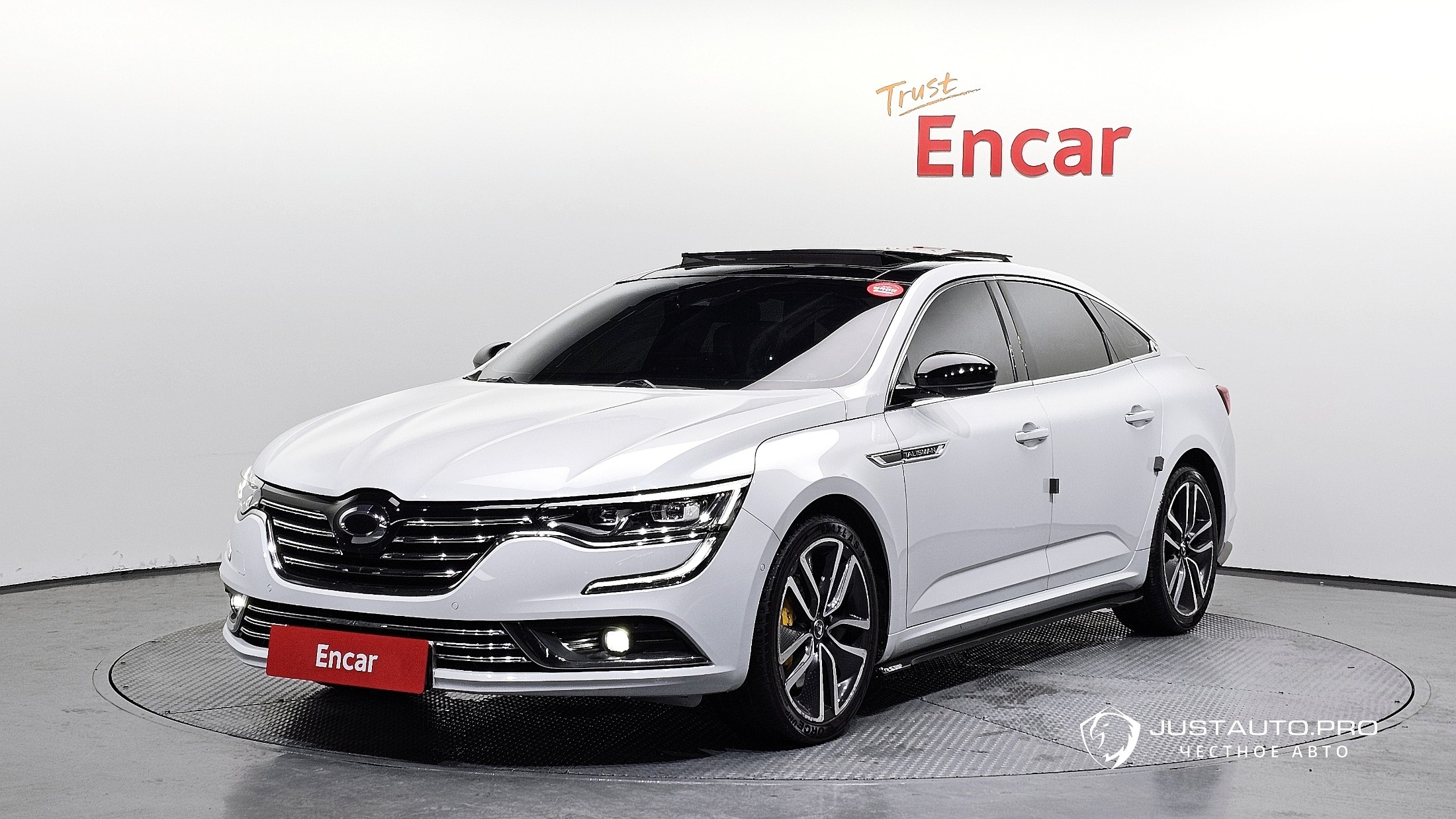 Автомобиль Renault-KoreaSamsung SM6