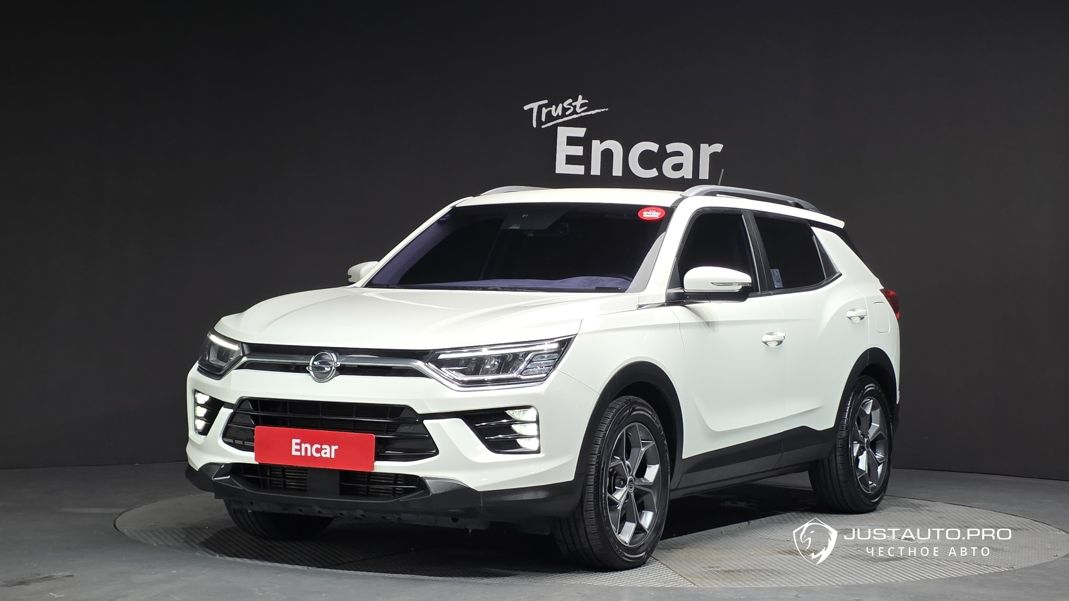 Автомобиль KG_Mobility_Ssangyong KORANDO