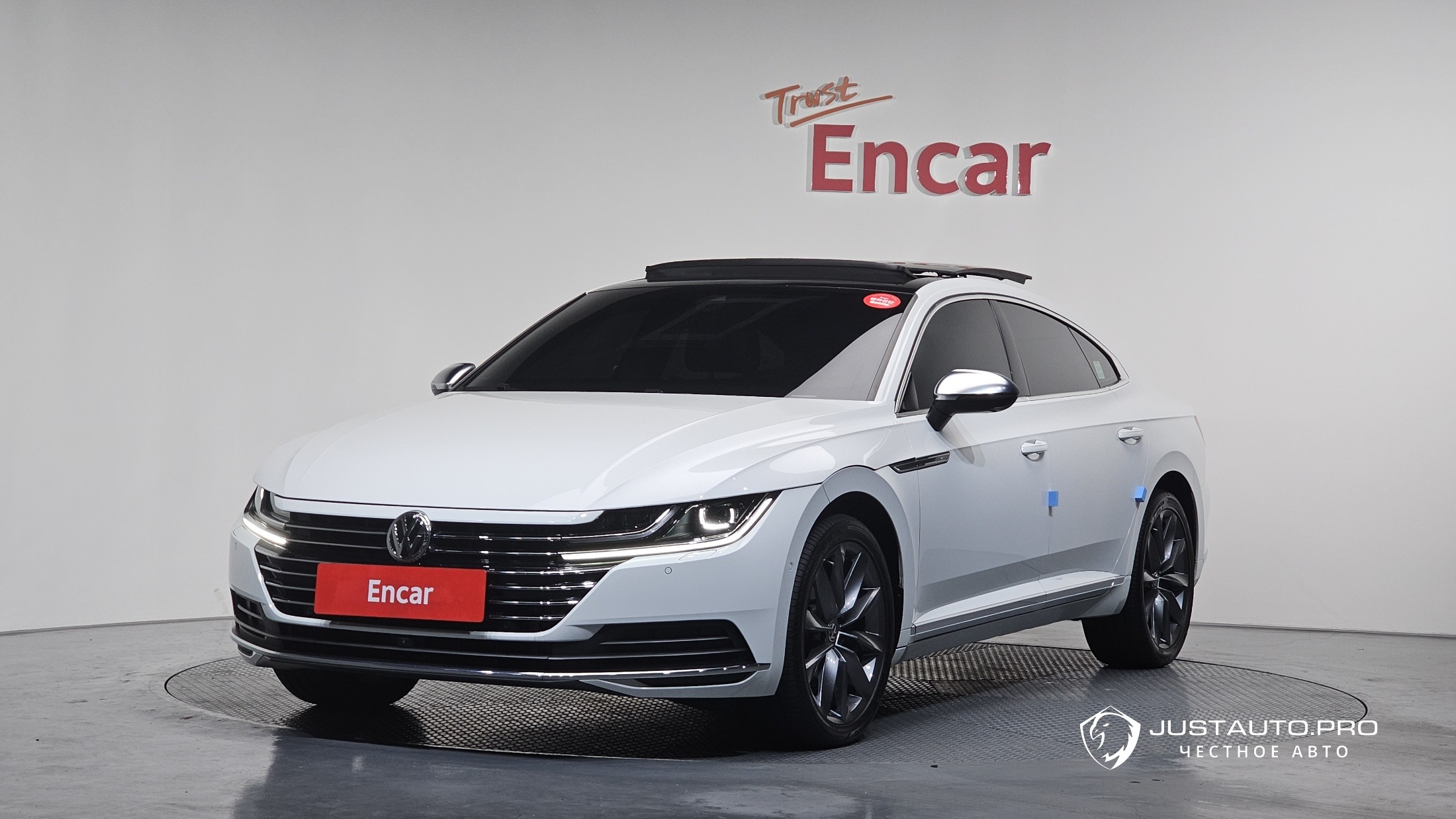 Автомобиль Volkswagen Arteon