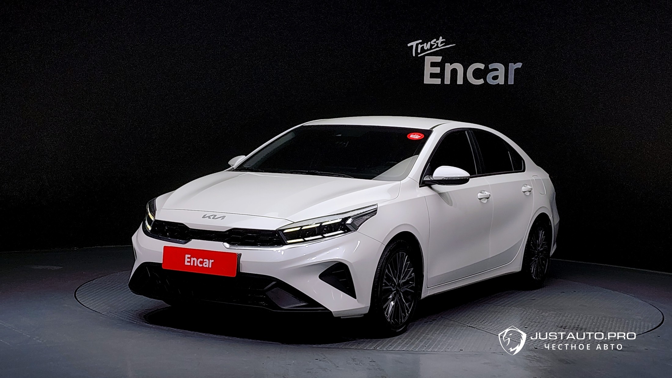 Автомобиль Kia K3