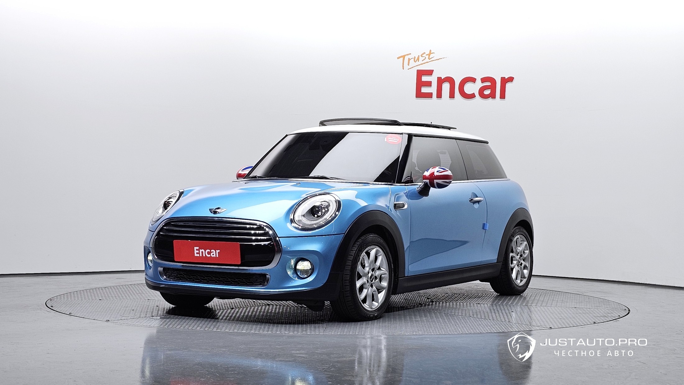 Автомобиль Mini Cooper