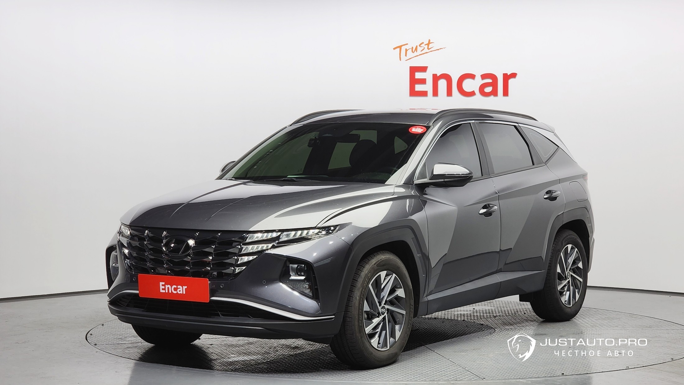 Автомобиль Hyundai Tucson