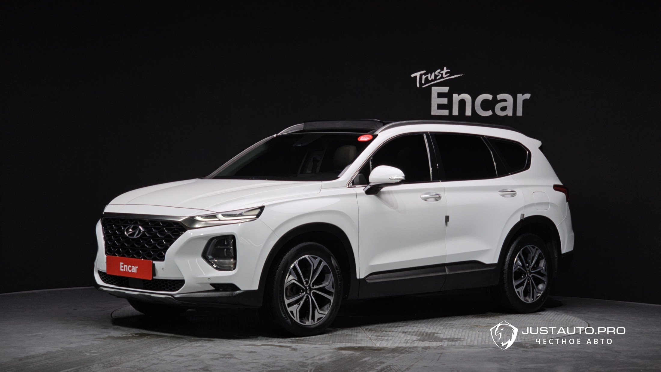 Автомобиль Hyundai Santafe