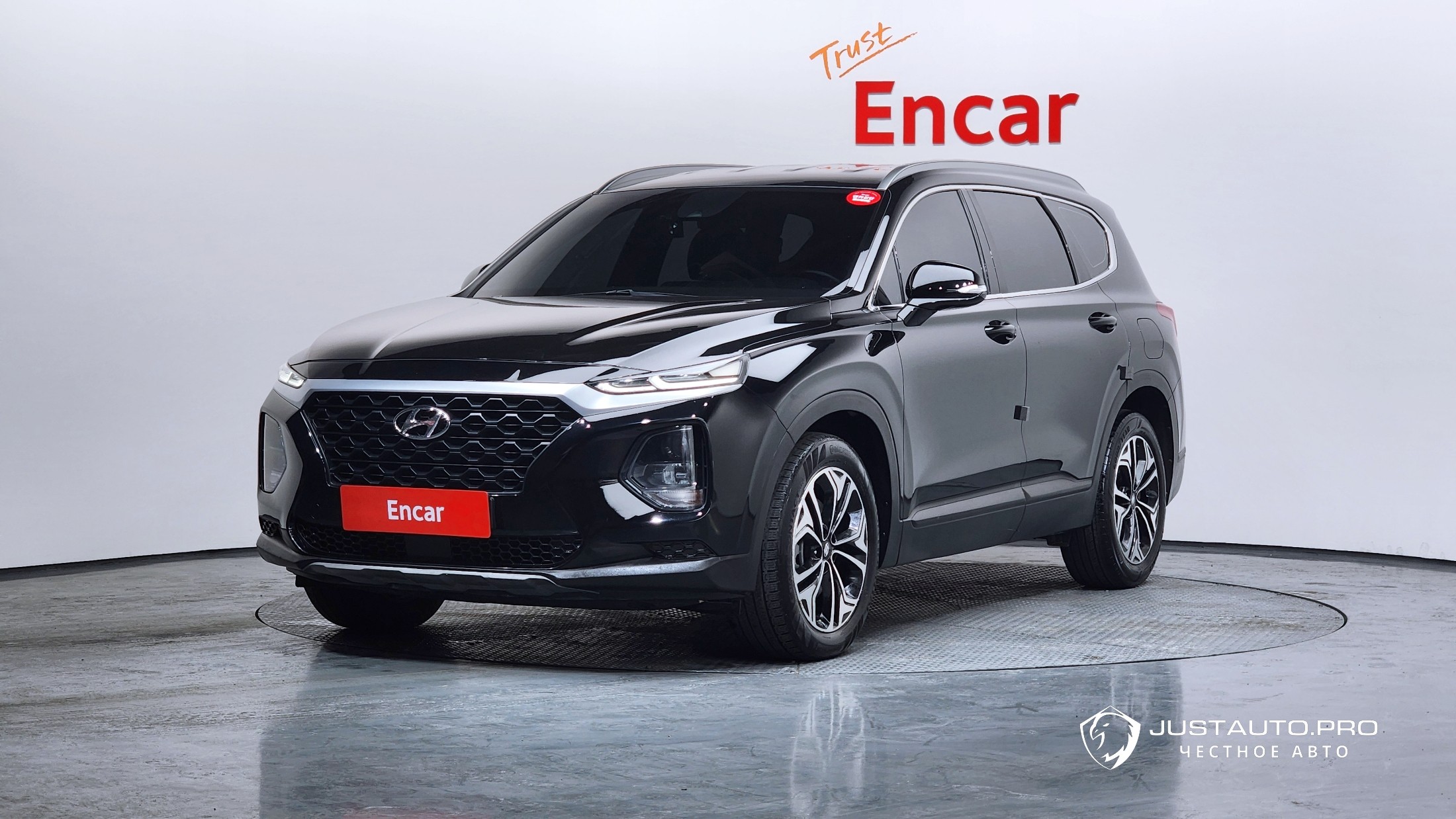 Автомобиль Hyundai Santafe