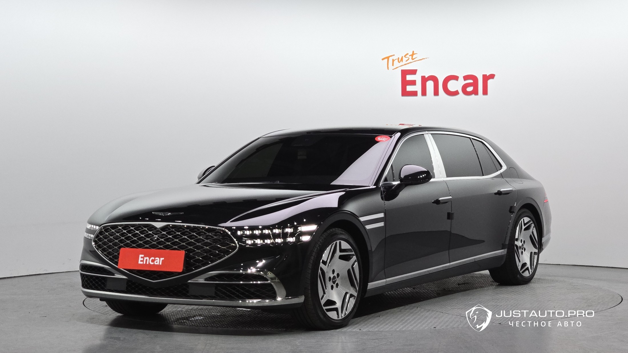 Автомобиль Genesis G90