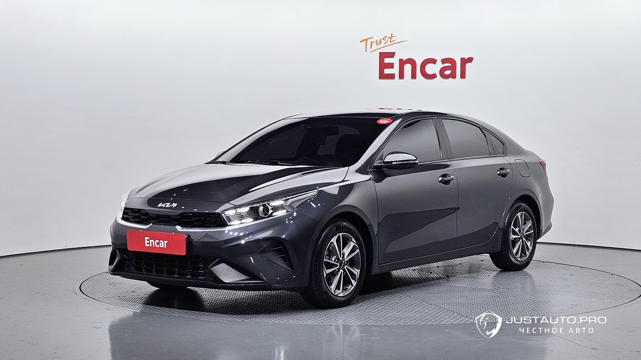 Автомобиль Kia K3