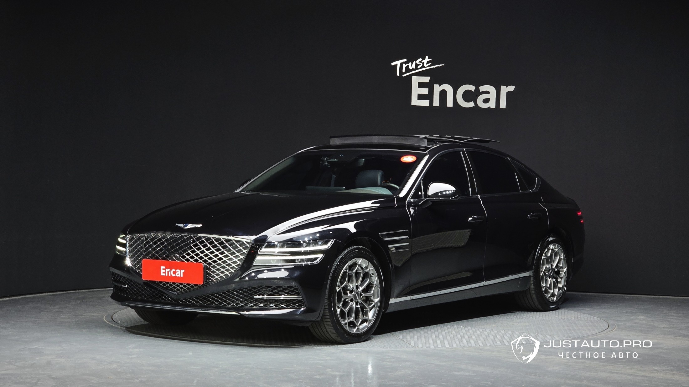 Автомобиль Genesis G80