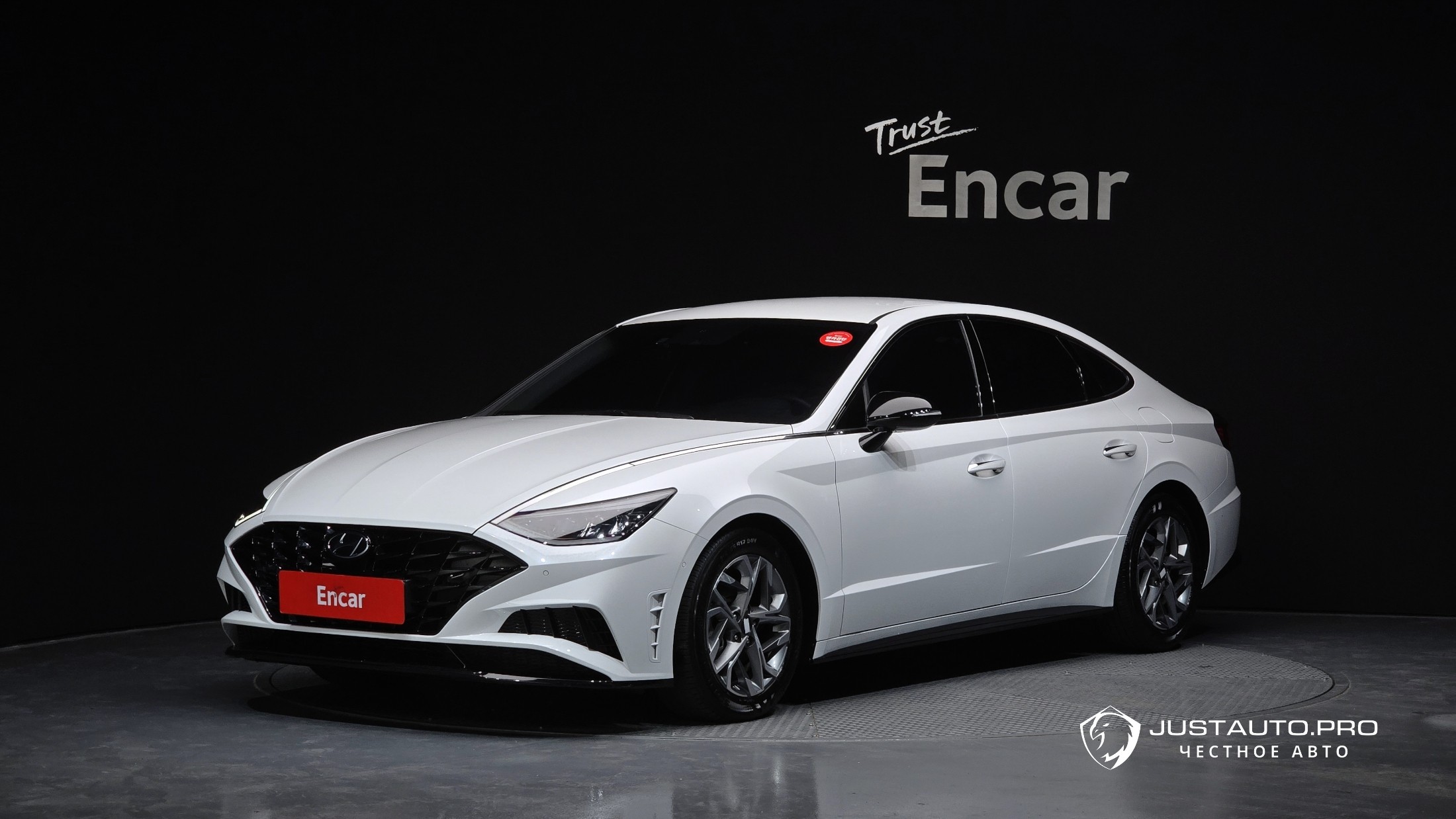 Автомобиль Hyundai Sonata