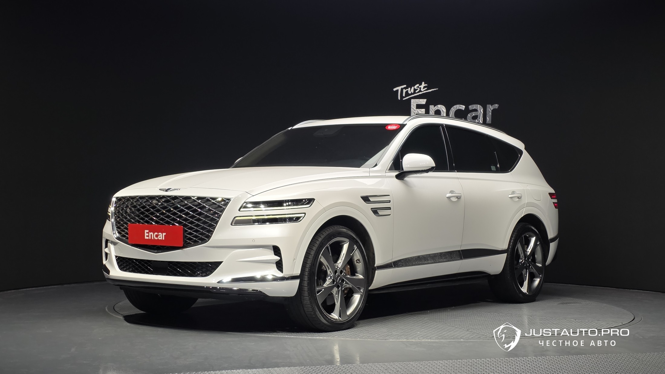 Автомобиль Genesis GV80