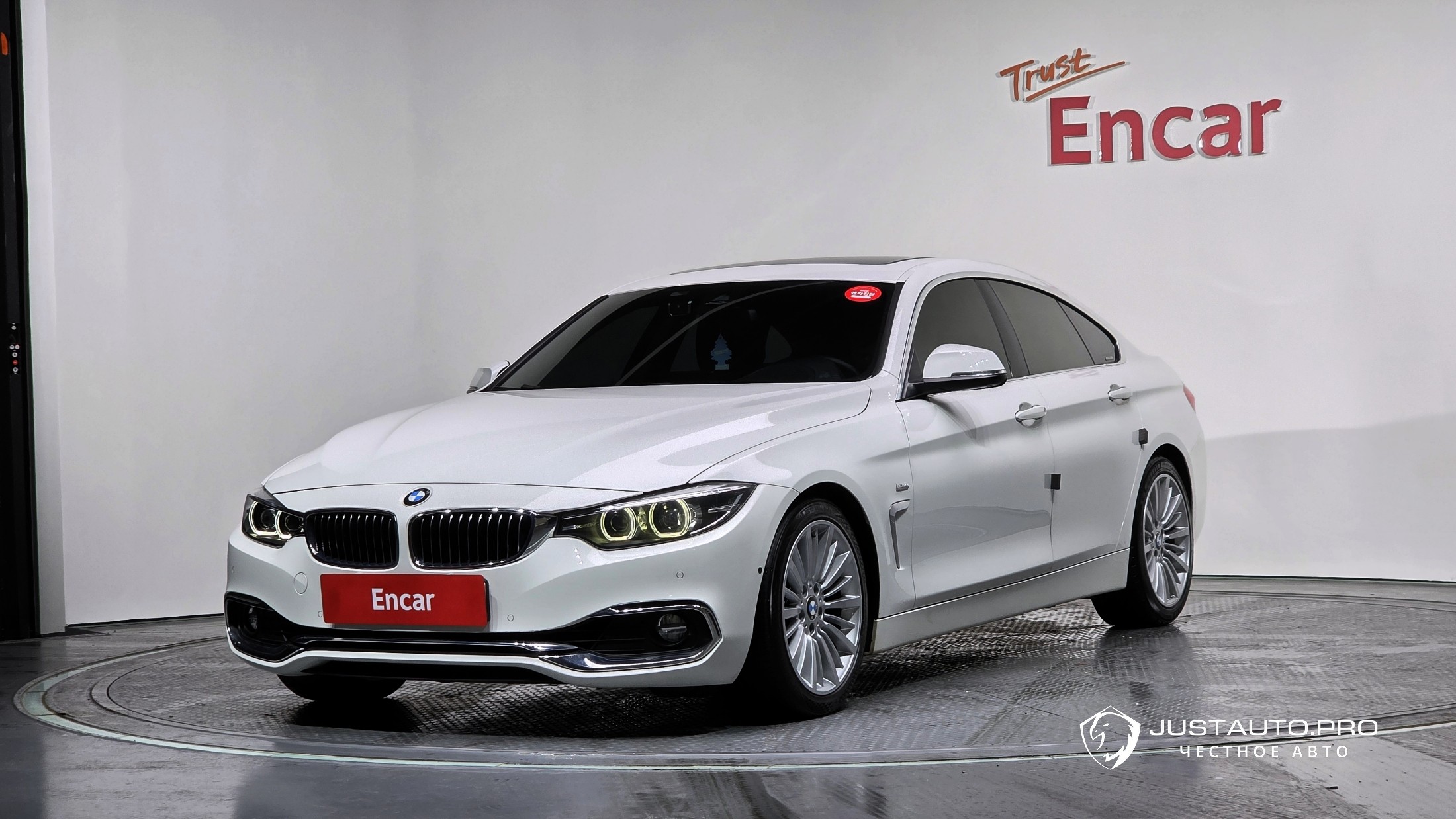 Автомобиль BMW 4-Series