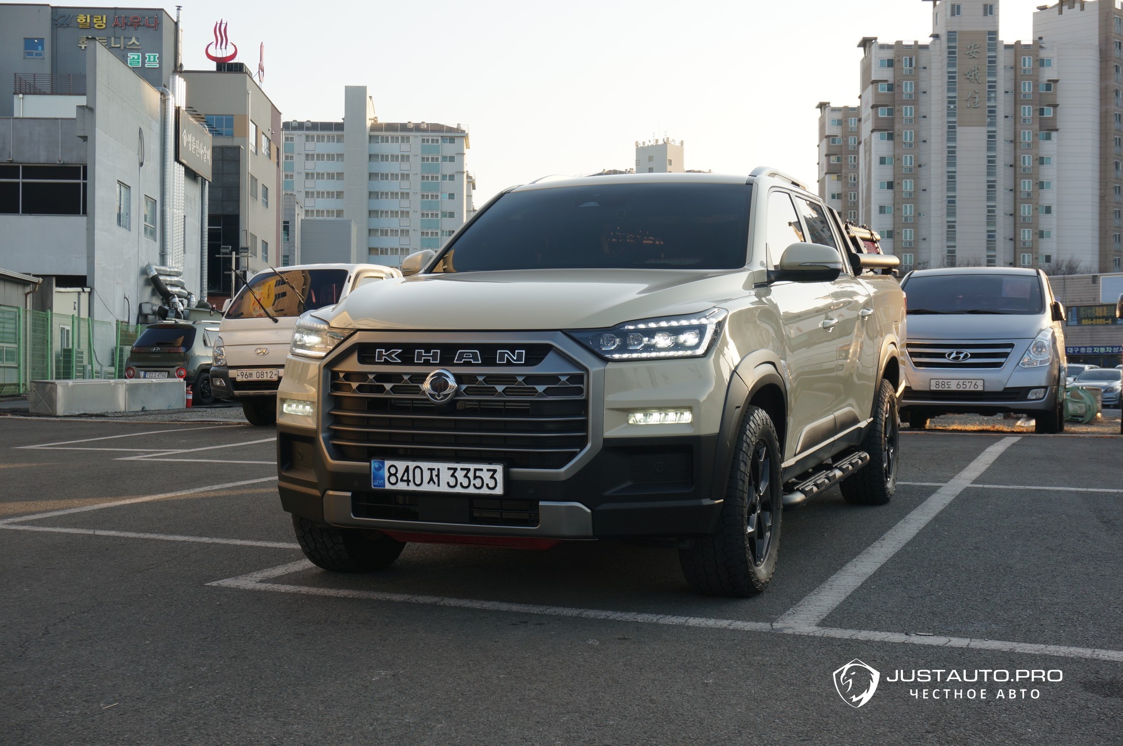 Автомобиль KG_Mobility_Ssangyong Rexton