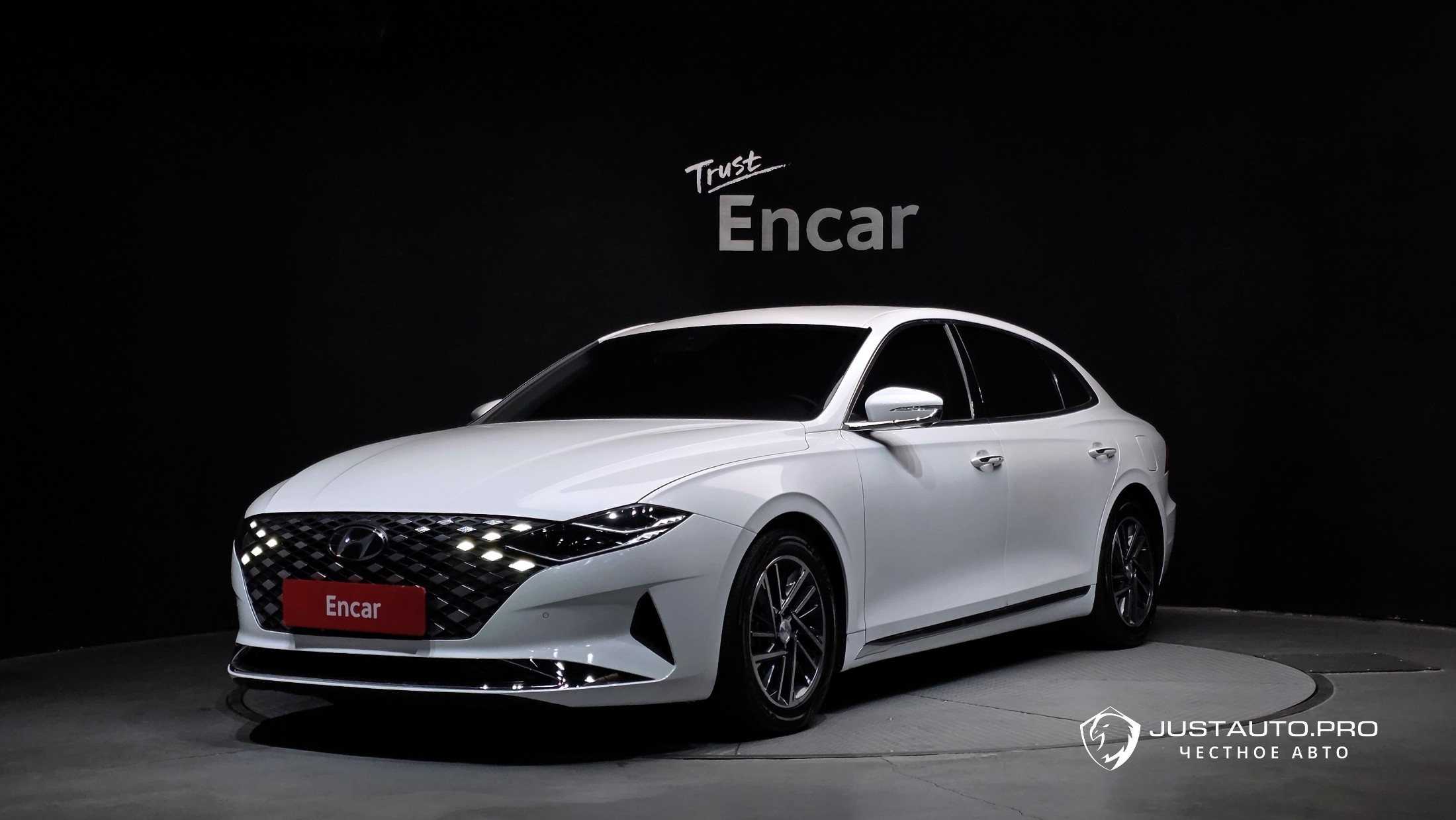 Автомобиль Hyundai Grandeur