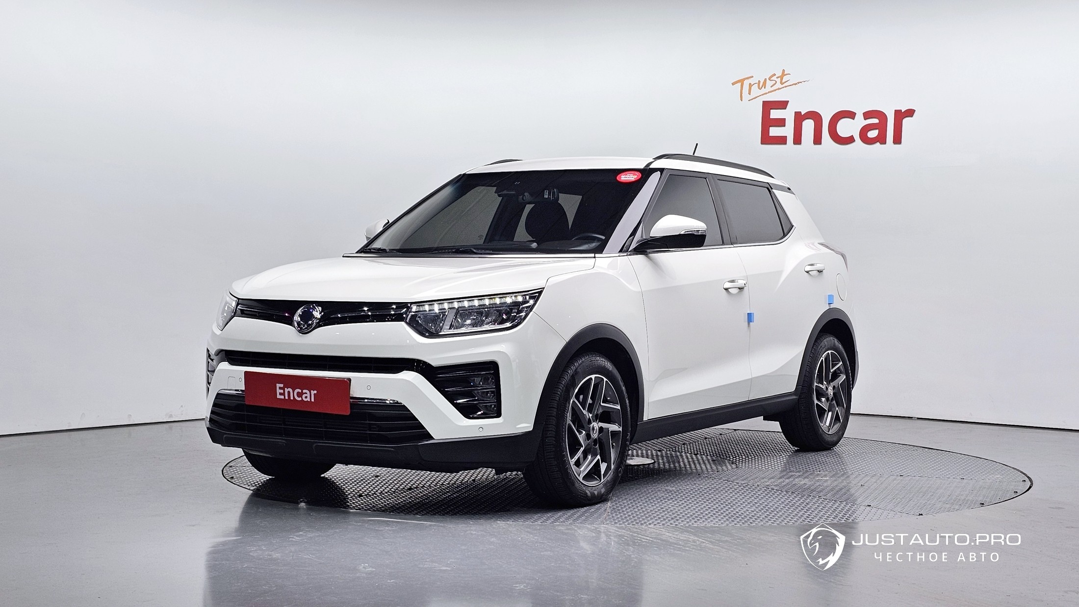 Автомобиль KG_Mobility_Ssangyong TIBOLI