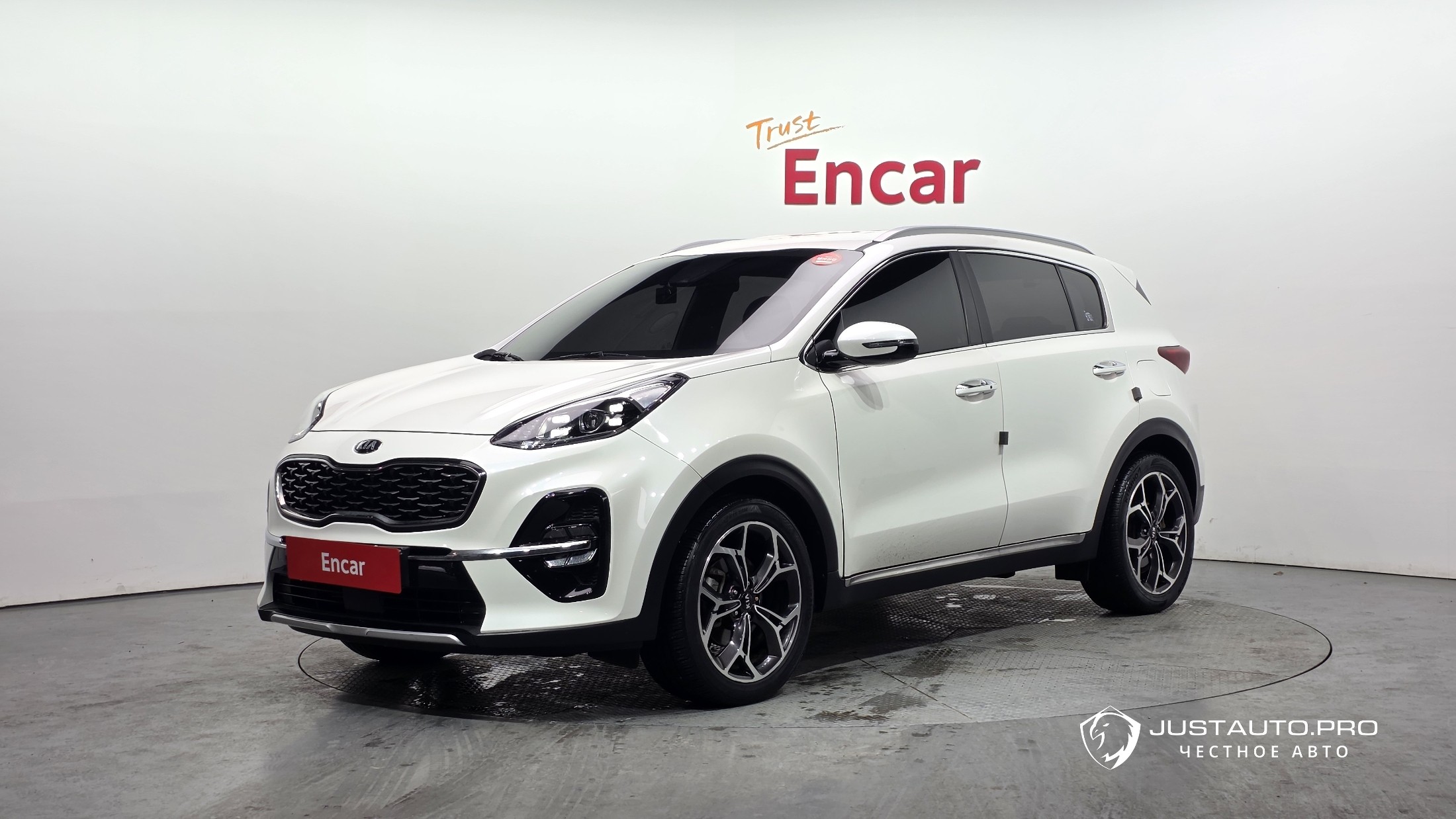 Автомобиль Kia Sportage