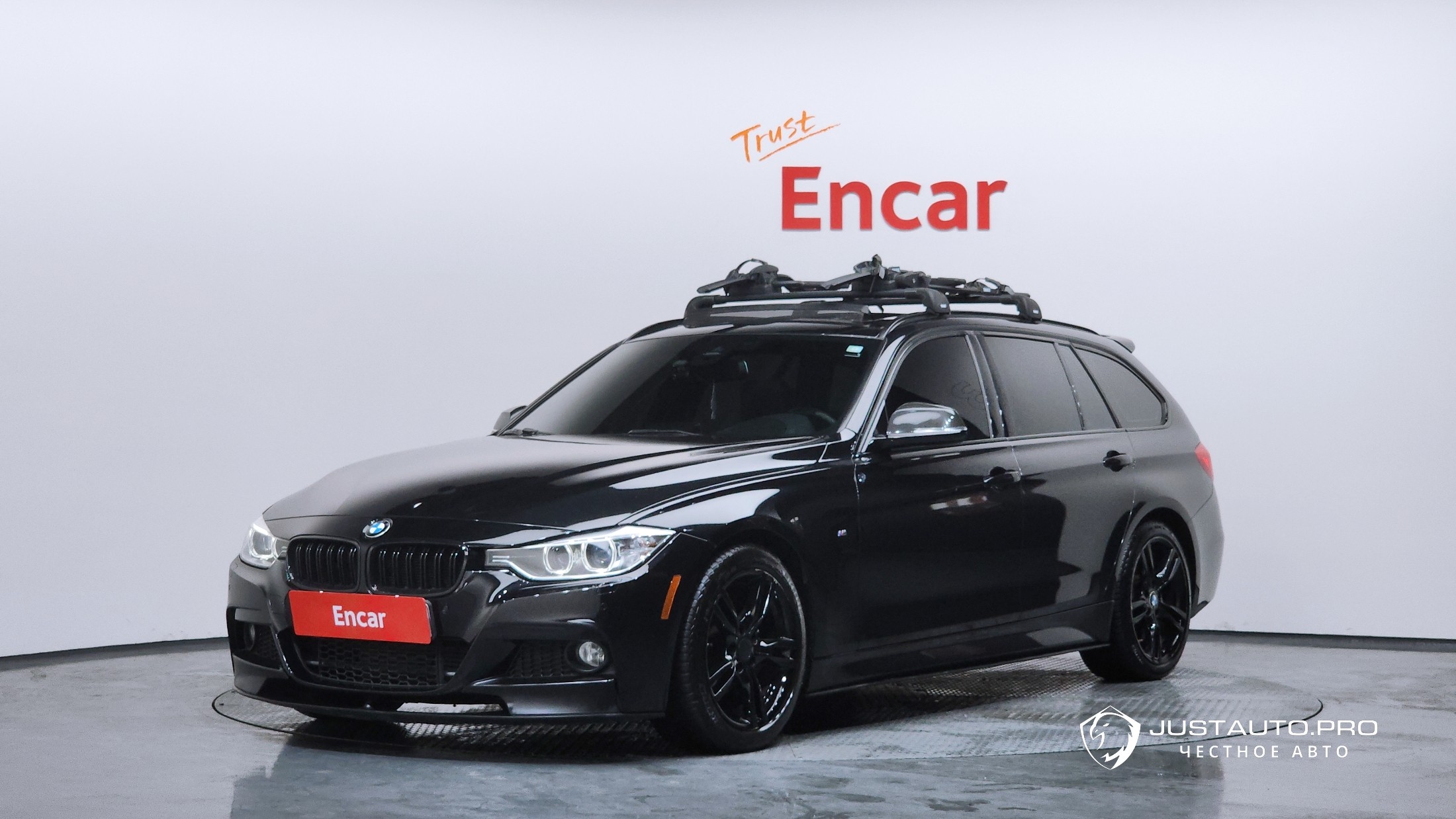 Автомобиль BMW 3-Series