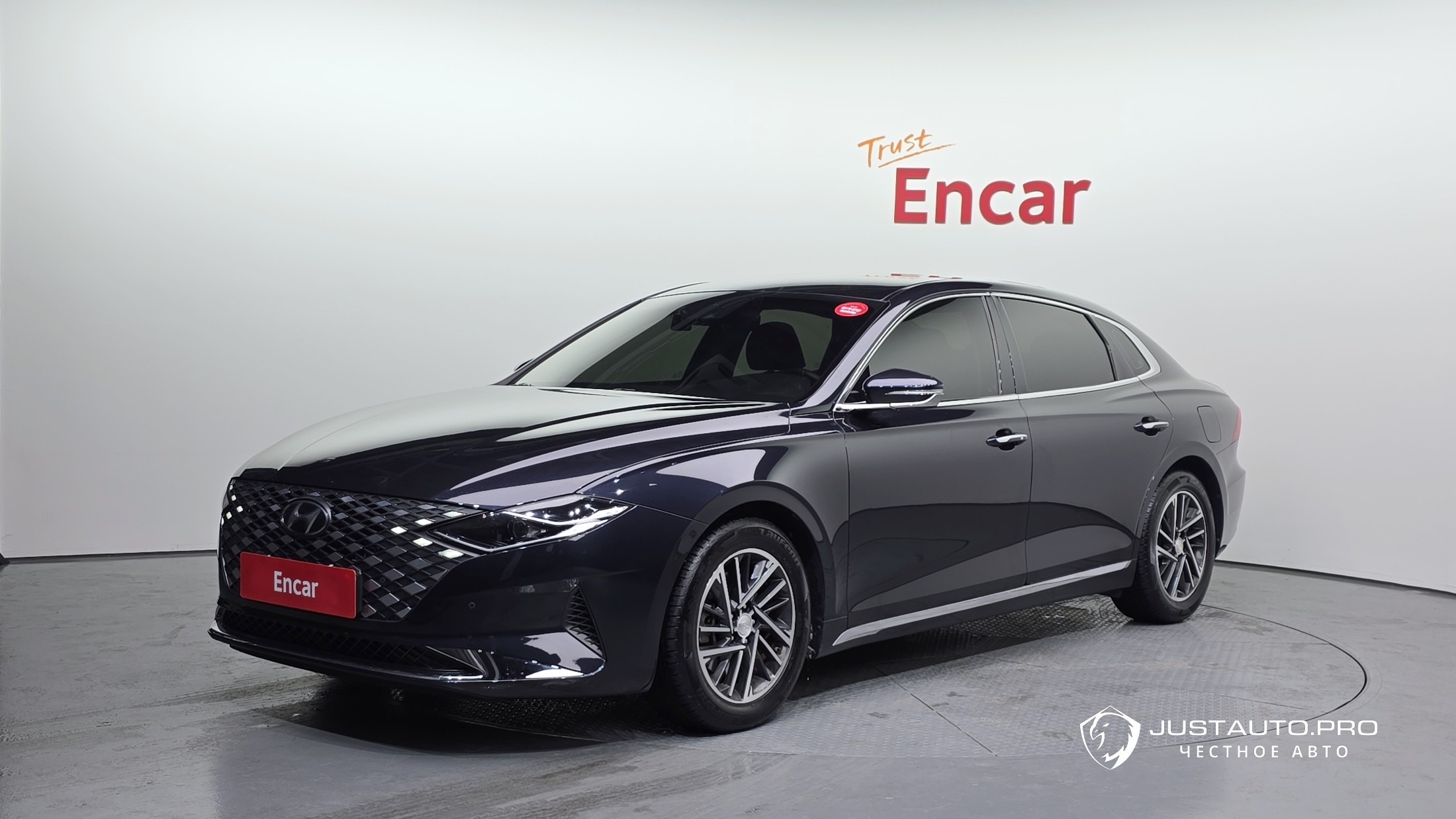 Автомобиль Hyundai Grandeur