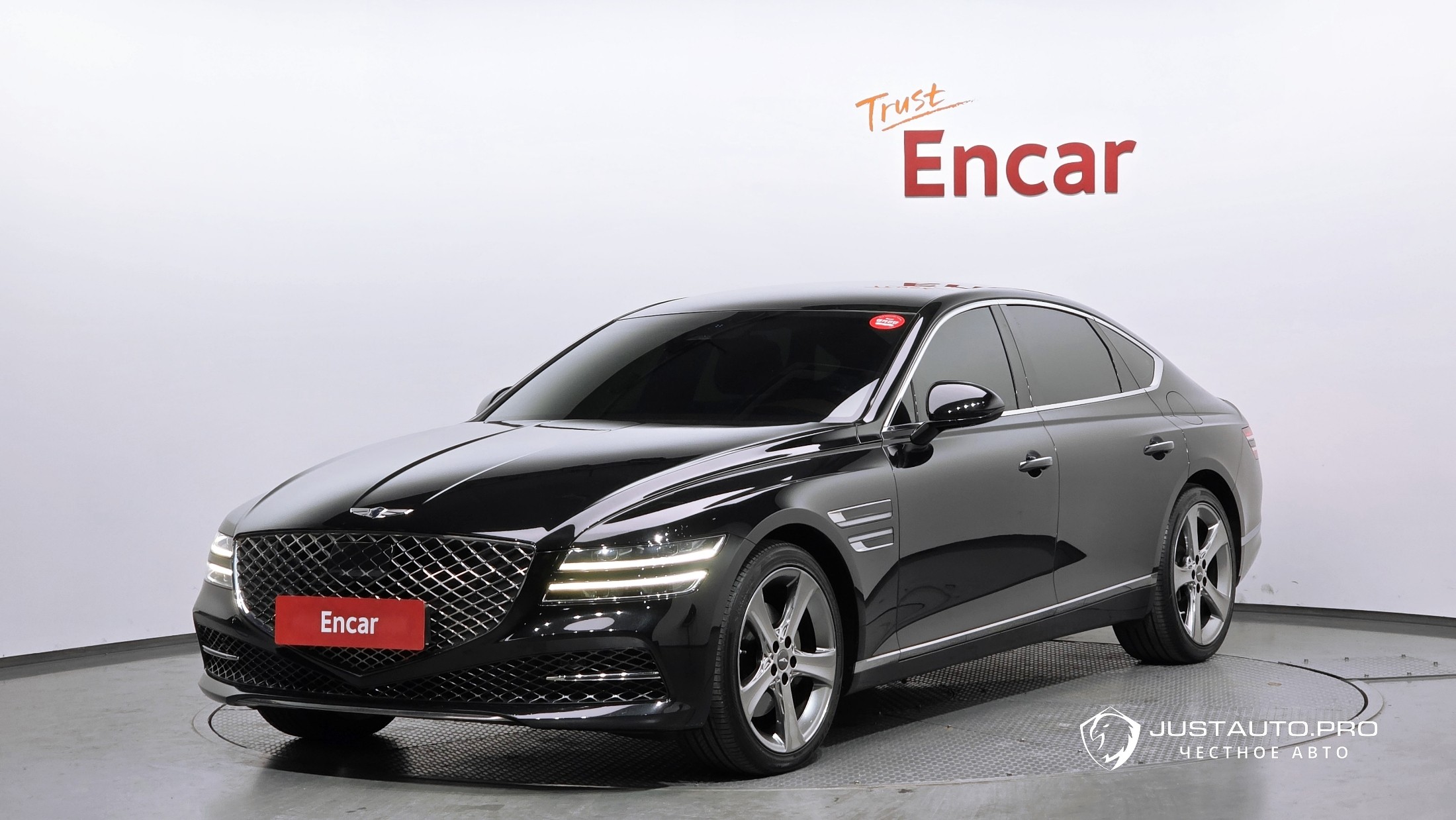 Автомобиль Genesis G80