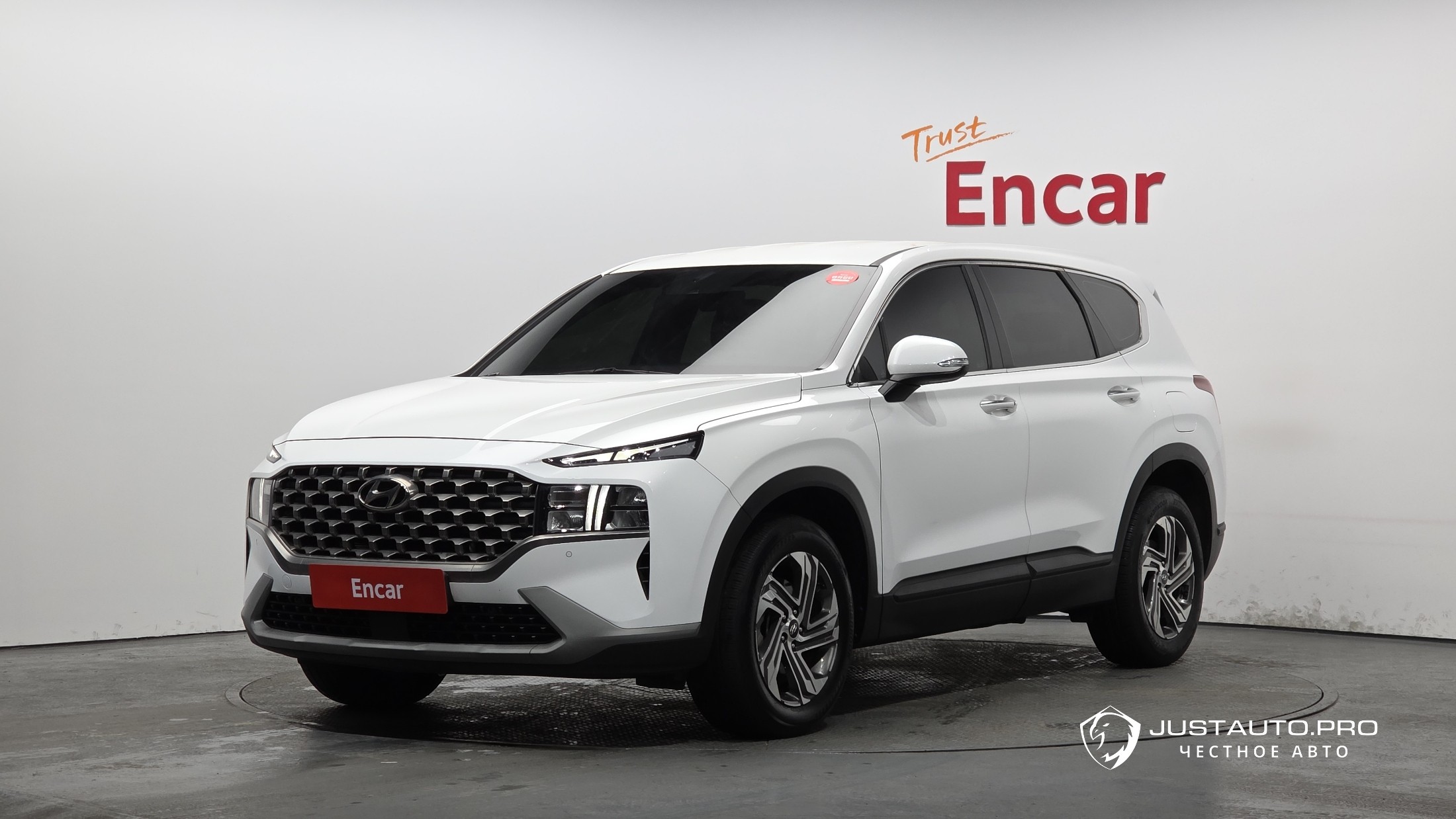 Автомобиль Hyundai Santafe