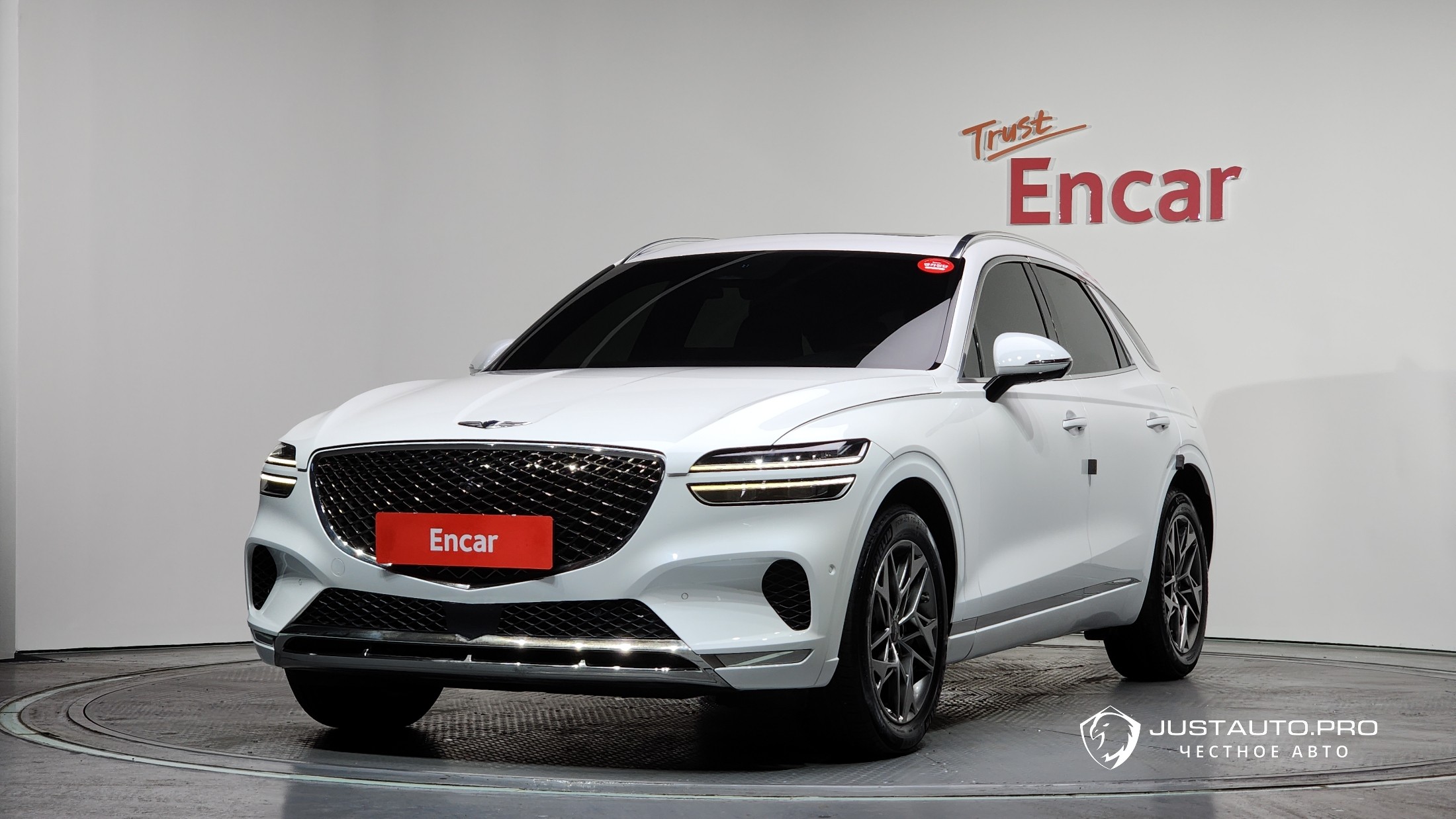 Автомобиль Genesis GV70