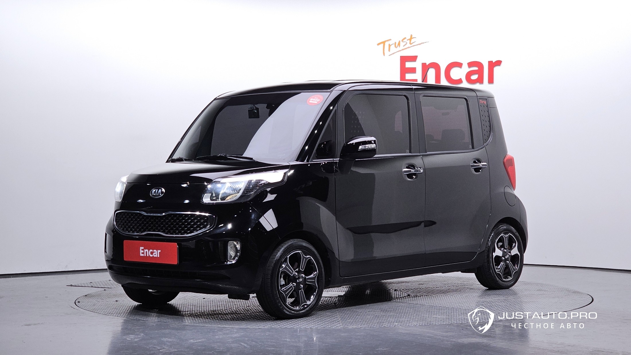 Автомобиль Kia RAY