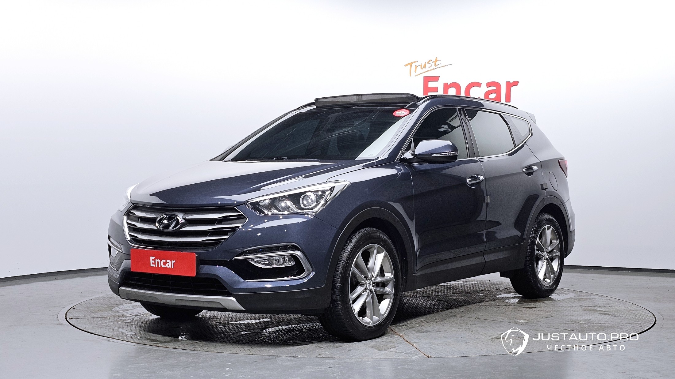 Автомобиль Hyundai Santafe