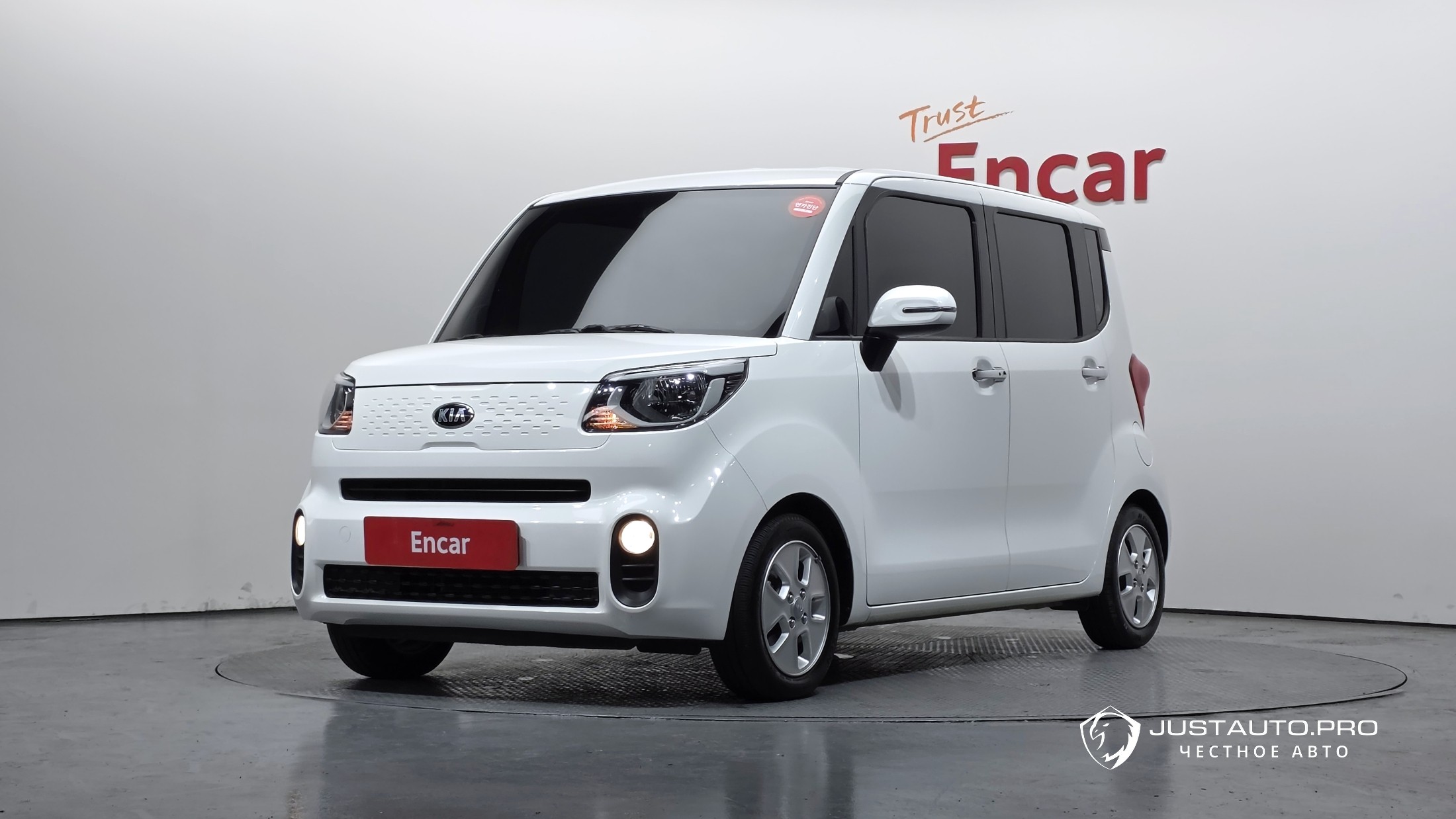 Автомобиль Kia RAY