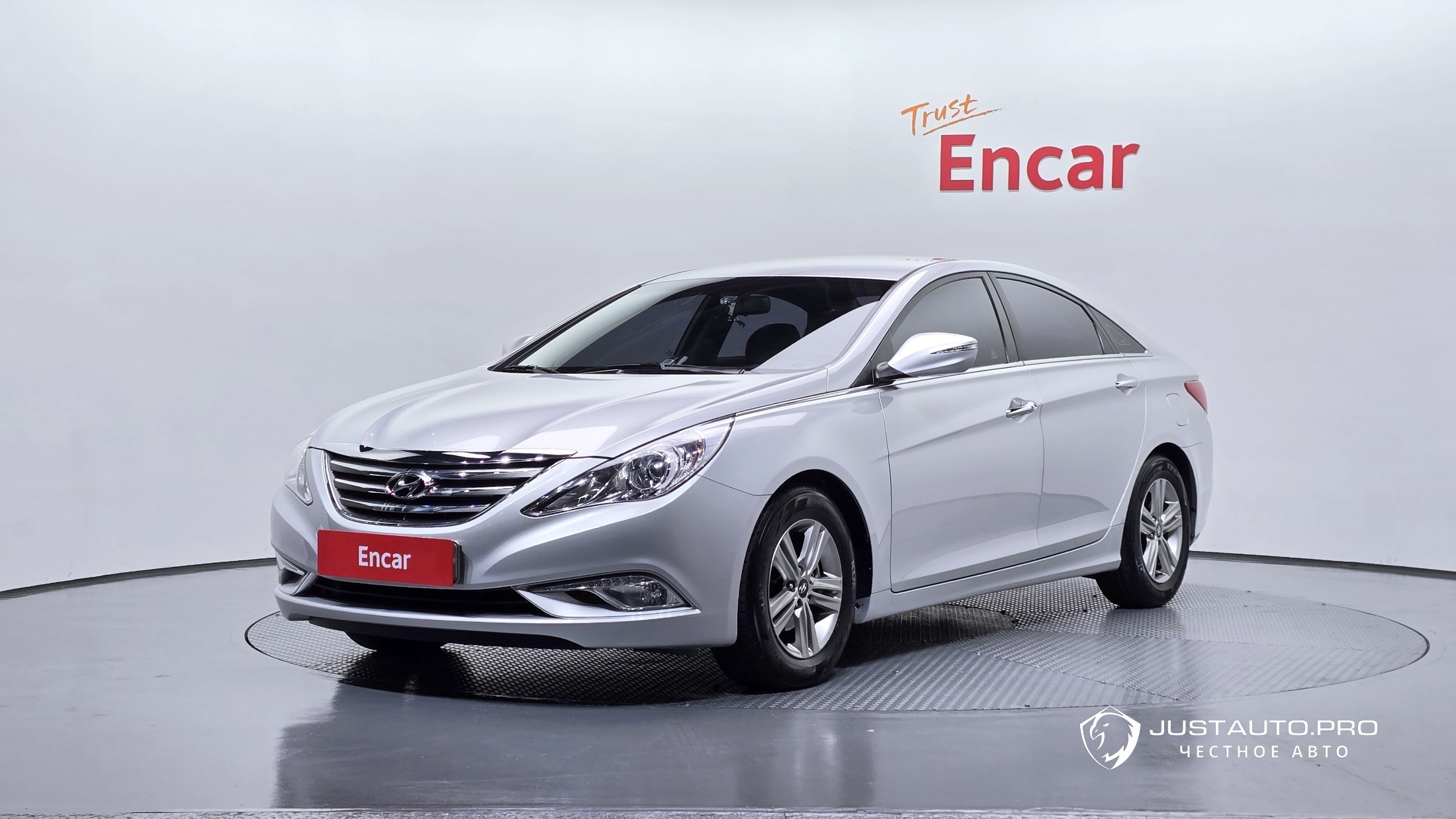 Автомобиль Hyundai Sonata