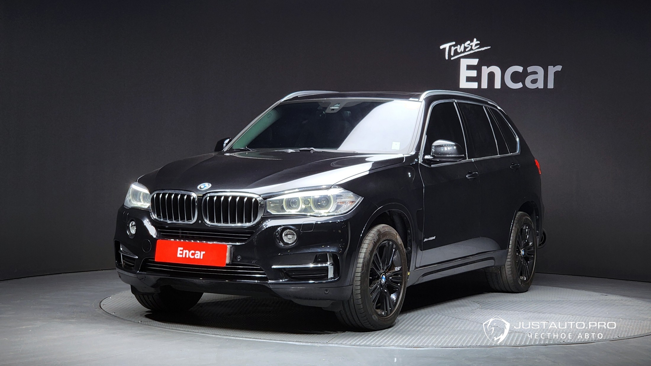 Автомобиль BMW X5
