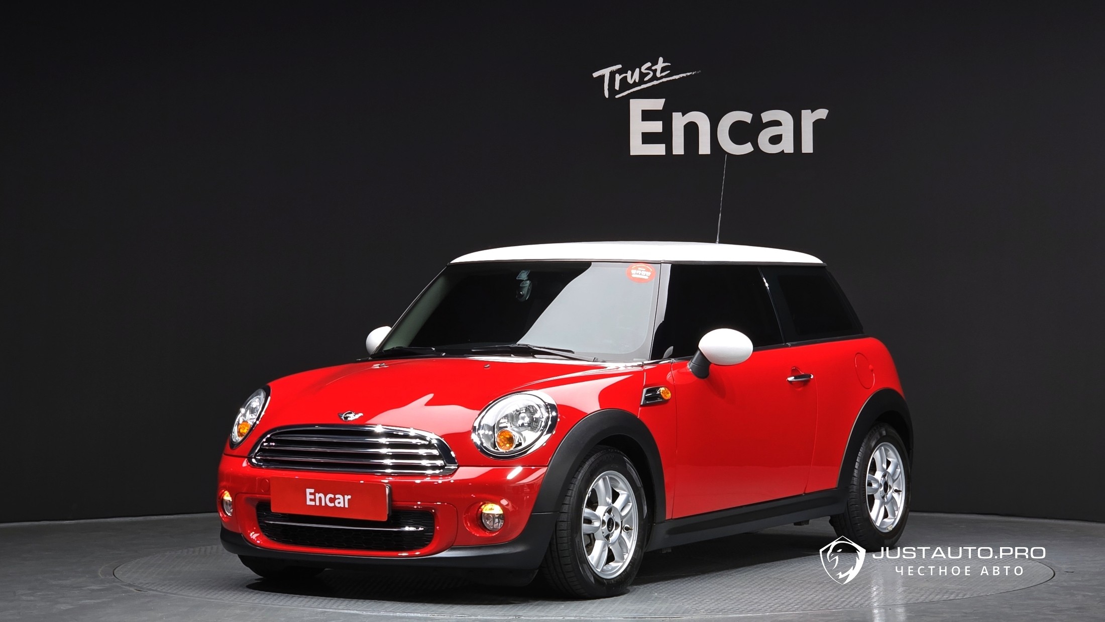 Автомобиль Mini Cooper