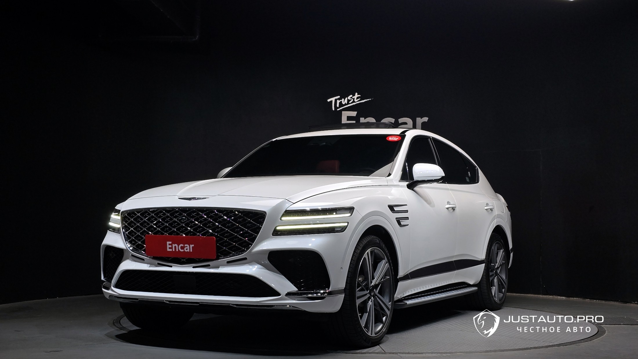 Автомобиль Genesis GV80
