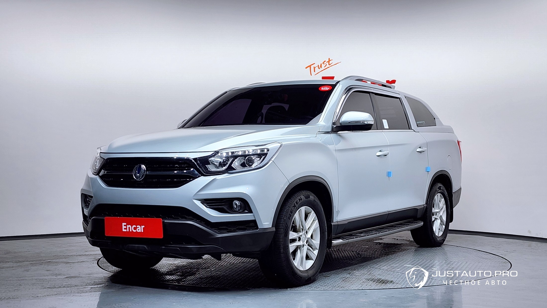 Автомобиль KG_Mobility_Ssangyong Rexton
