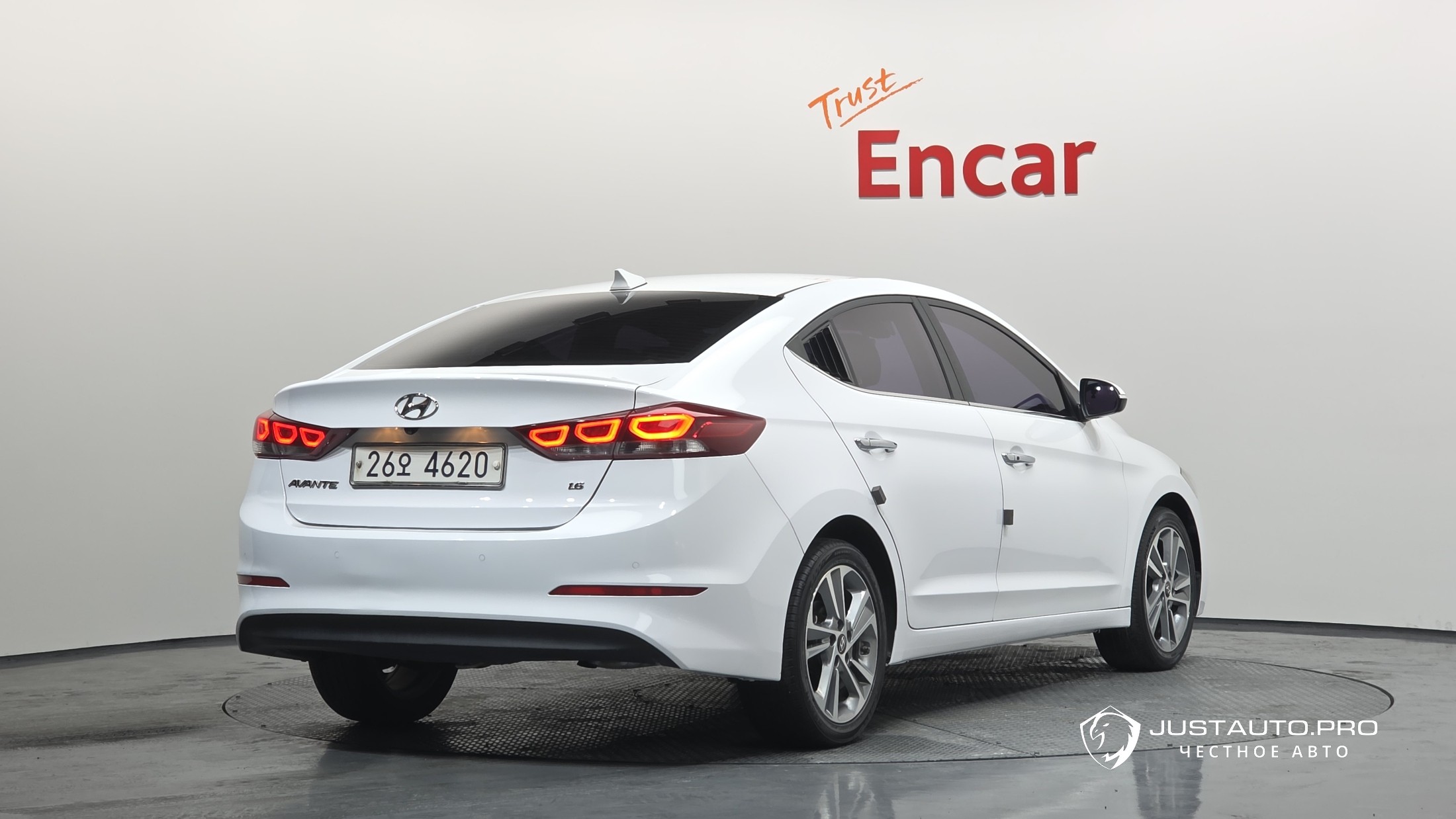 Автомобиль Hyundai AVANTE