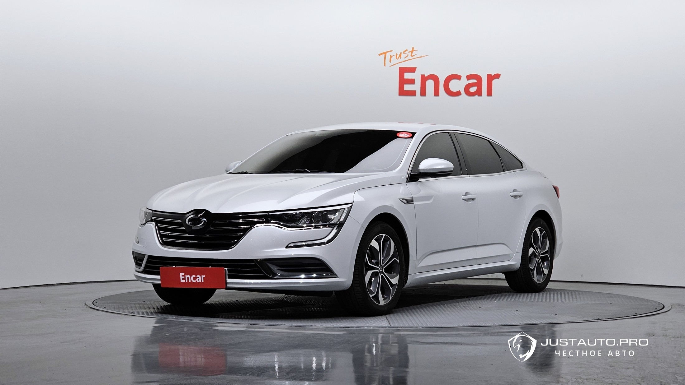 Автомобиль Renault-KoreaSamsung SM6