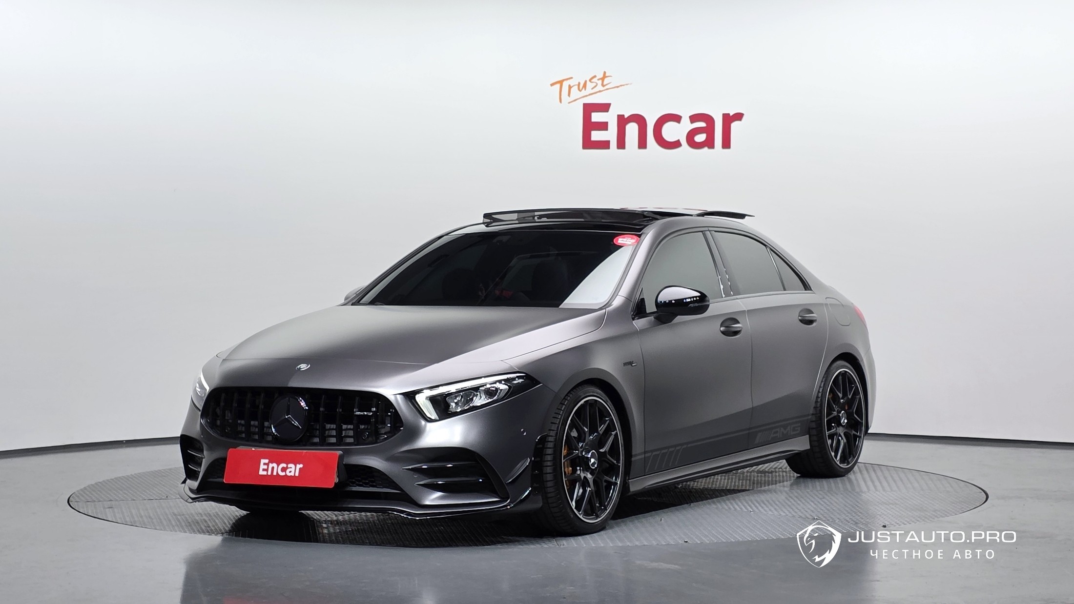 Автомобиль Mercedes-Benz A-Class