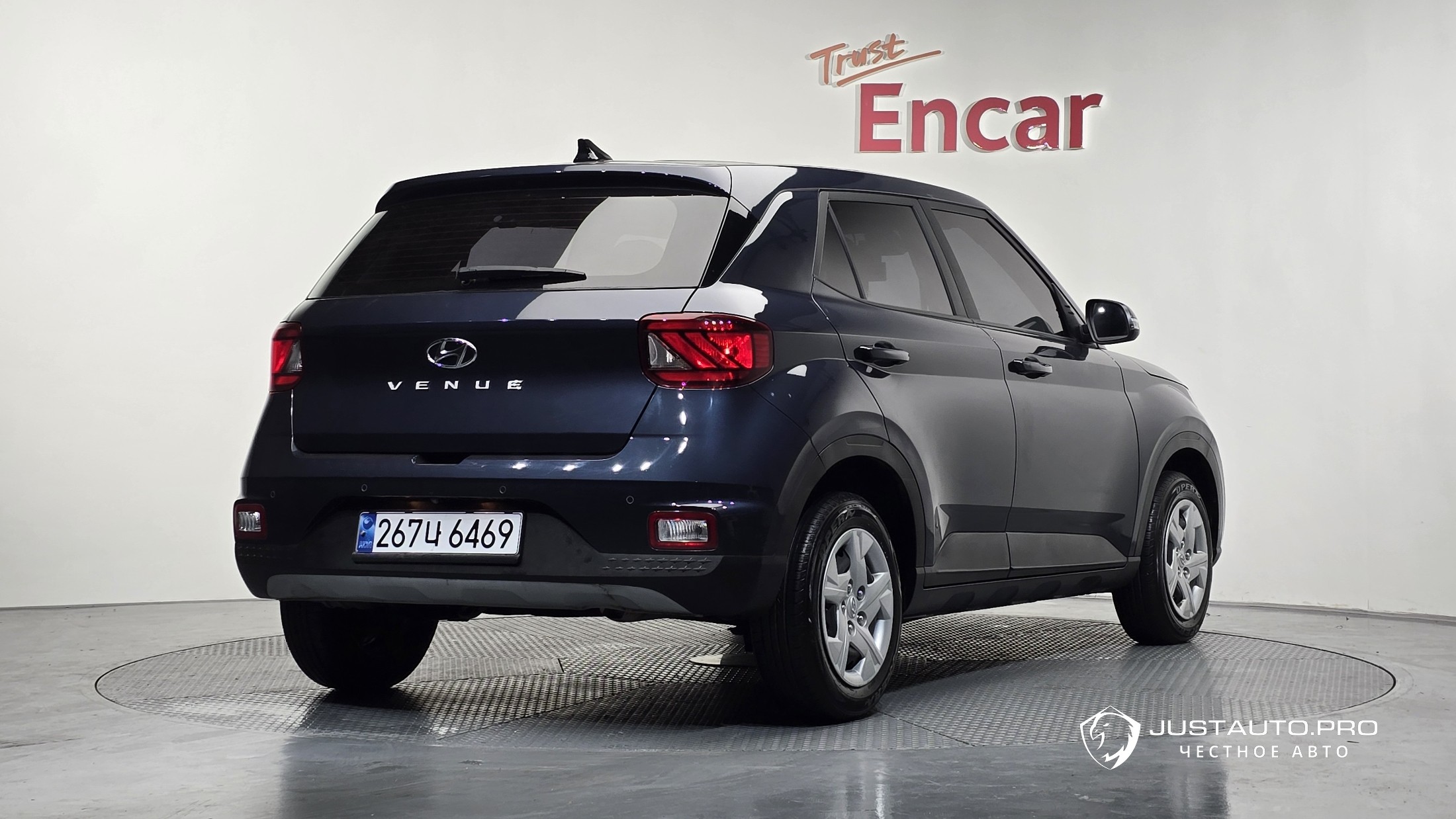 Автомобиль Hyundai Venue