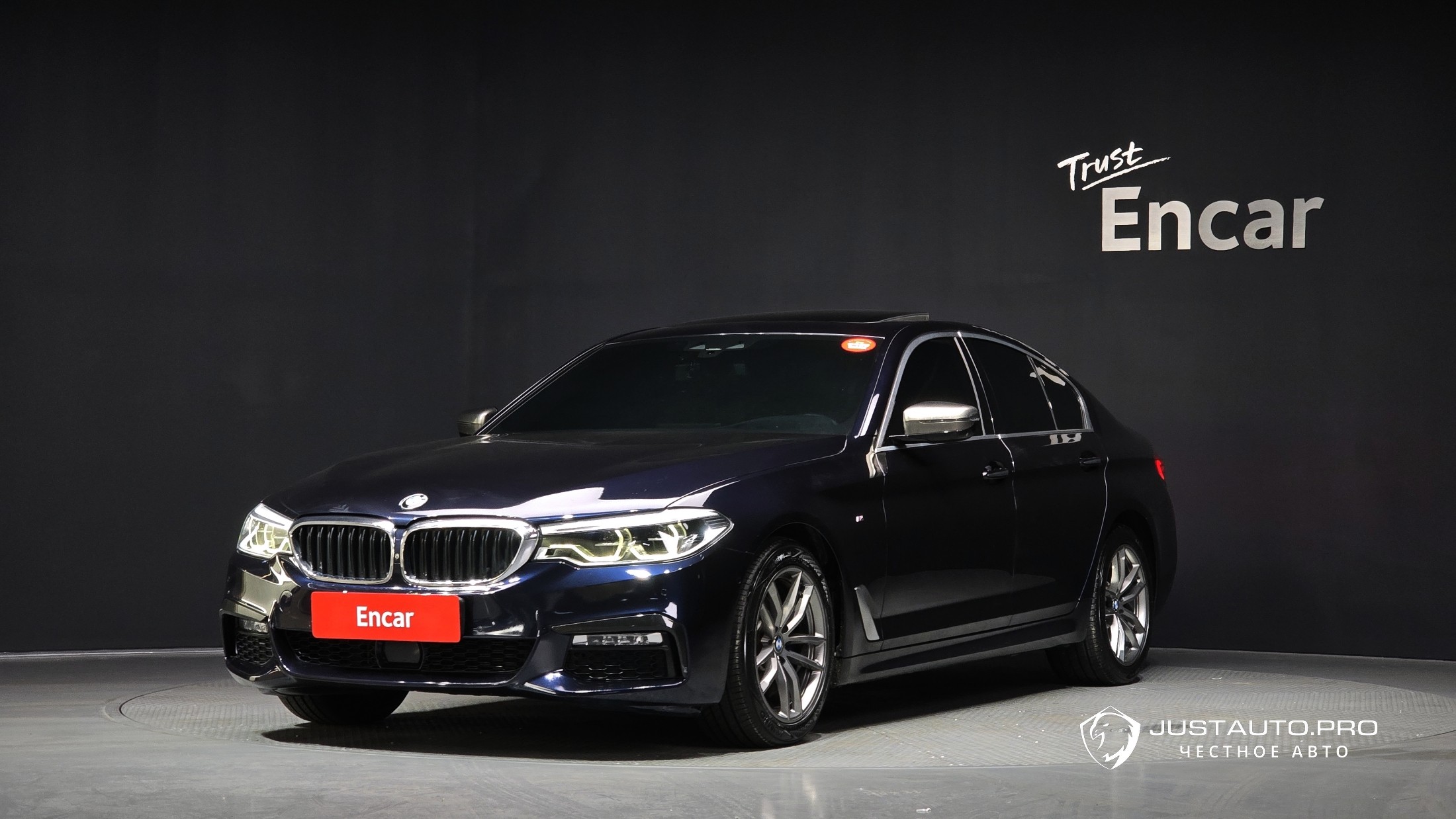 Автомобиль BMW 5-Series