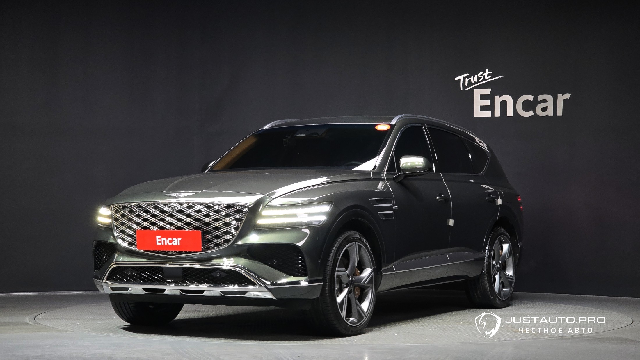 Автомобиль Genesis GV80