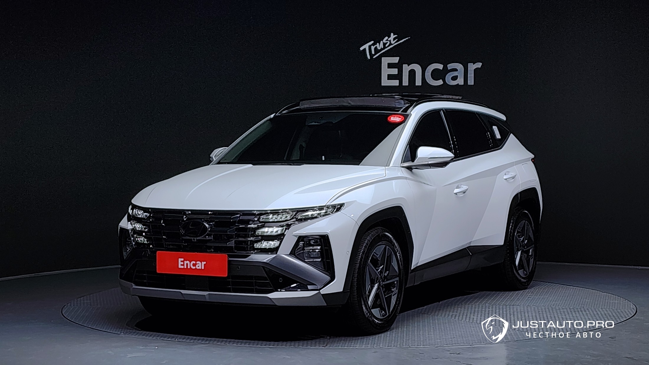 Автомобиль Hyundai Tucson