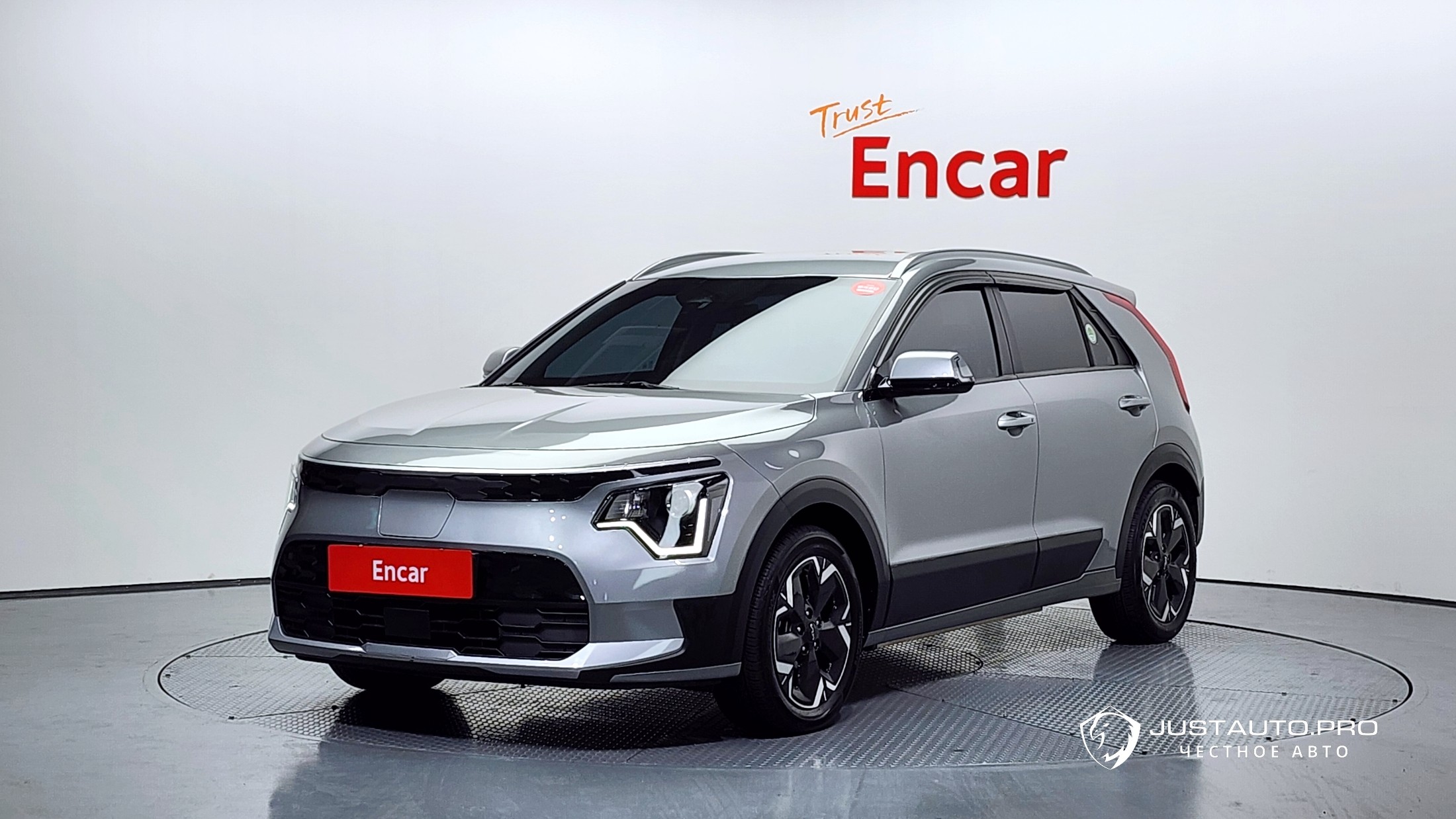 Автомобиль Kia Niro