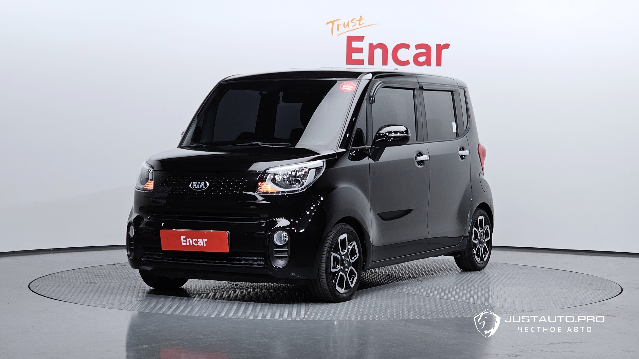 Автомобиль Kia RAY