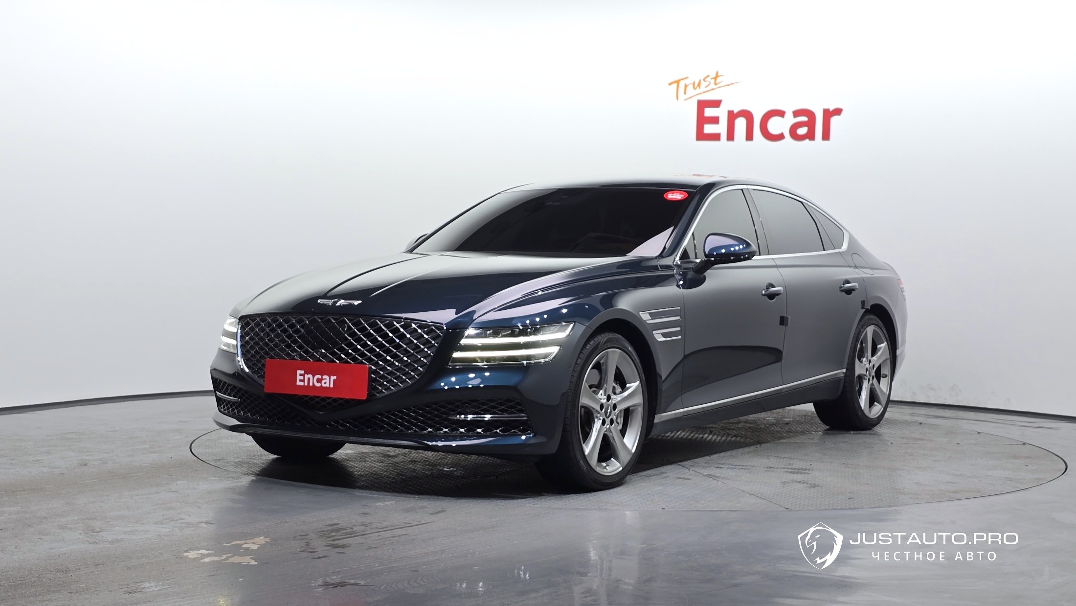 Автомобиль Genesis G80