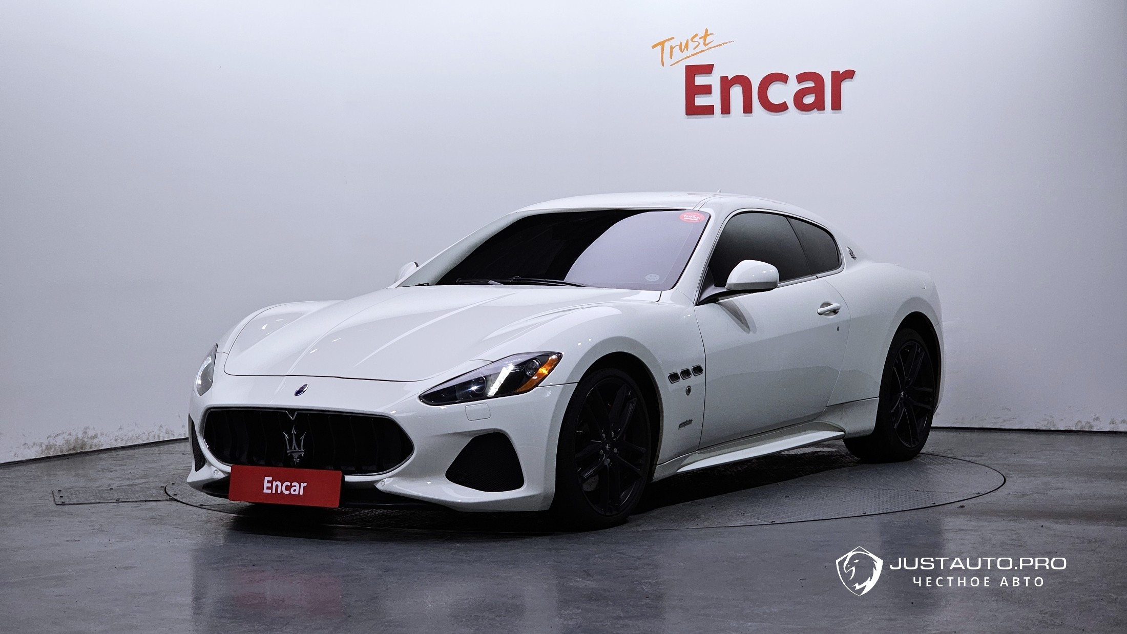 Автомобиль Maserati GranTurismo