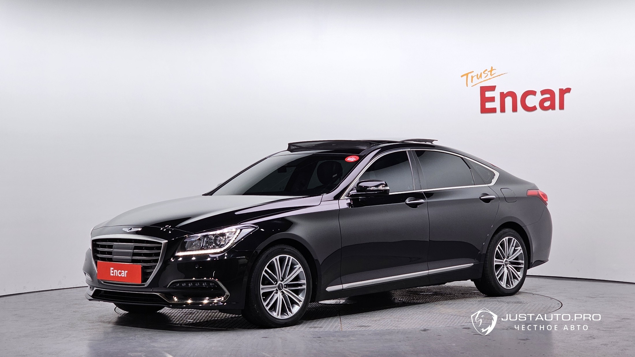 Автомобиль Genesis G80